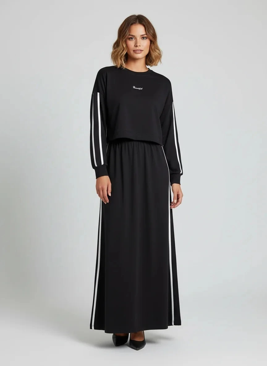 Pamuklu Rahat Form Çizgi Detaylı İkili Elbise Takım