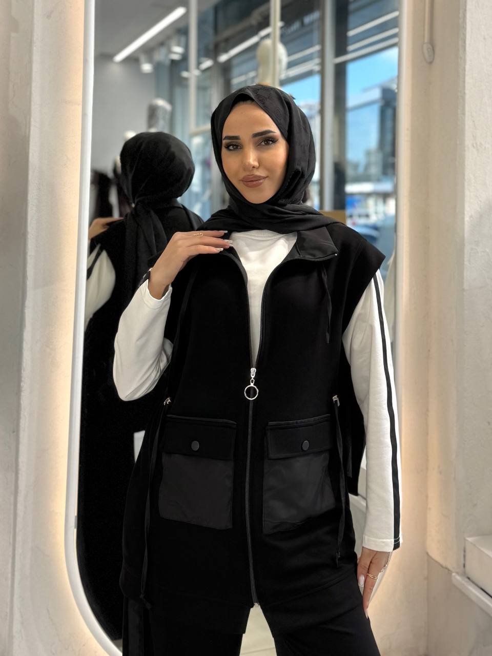 Cepli Fermuarlı Yelekli Çizgi Kollu Üçlü Takım - Siyah