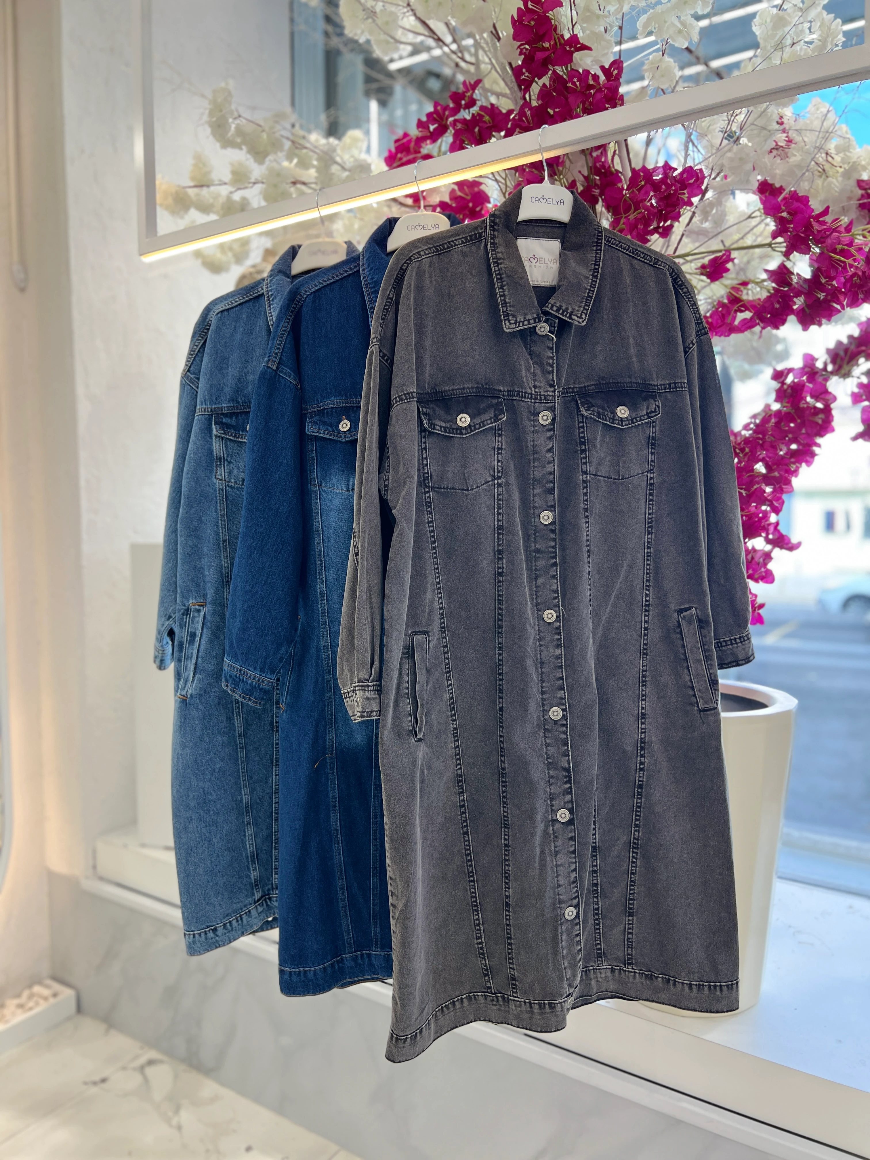 Kot Kumaş Panel Dikiş Detaylı Uzun Ceket - Siyah