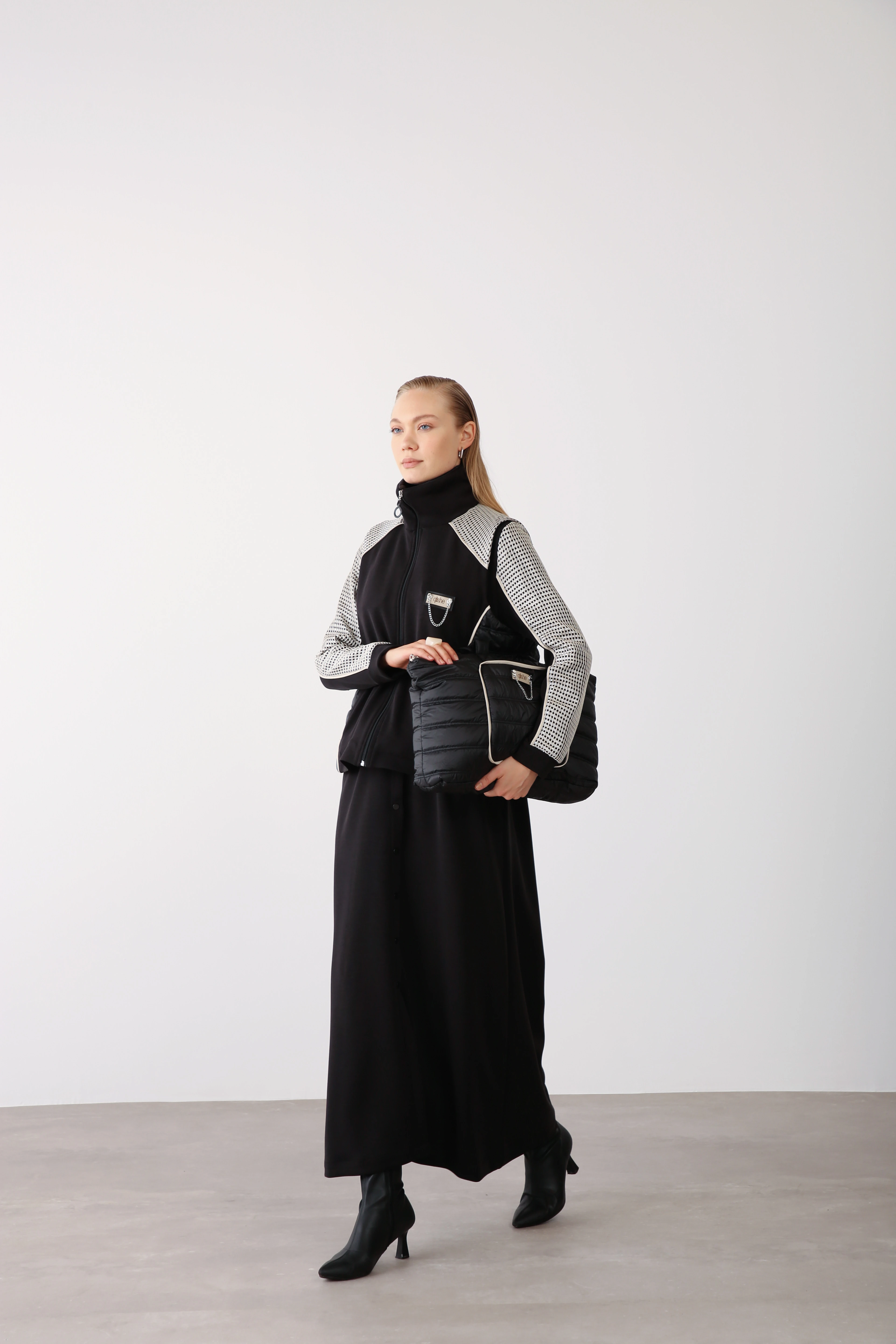 Desenli File Detaylı Yelek ve Elbise İkili Takım