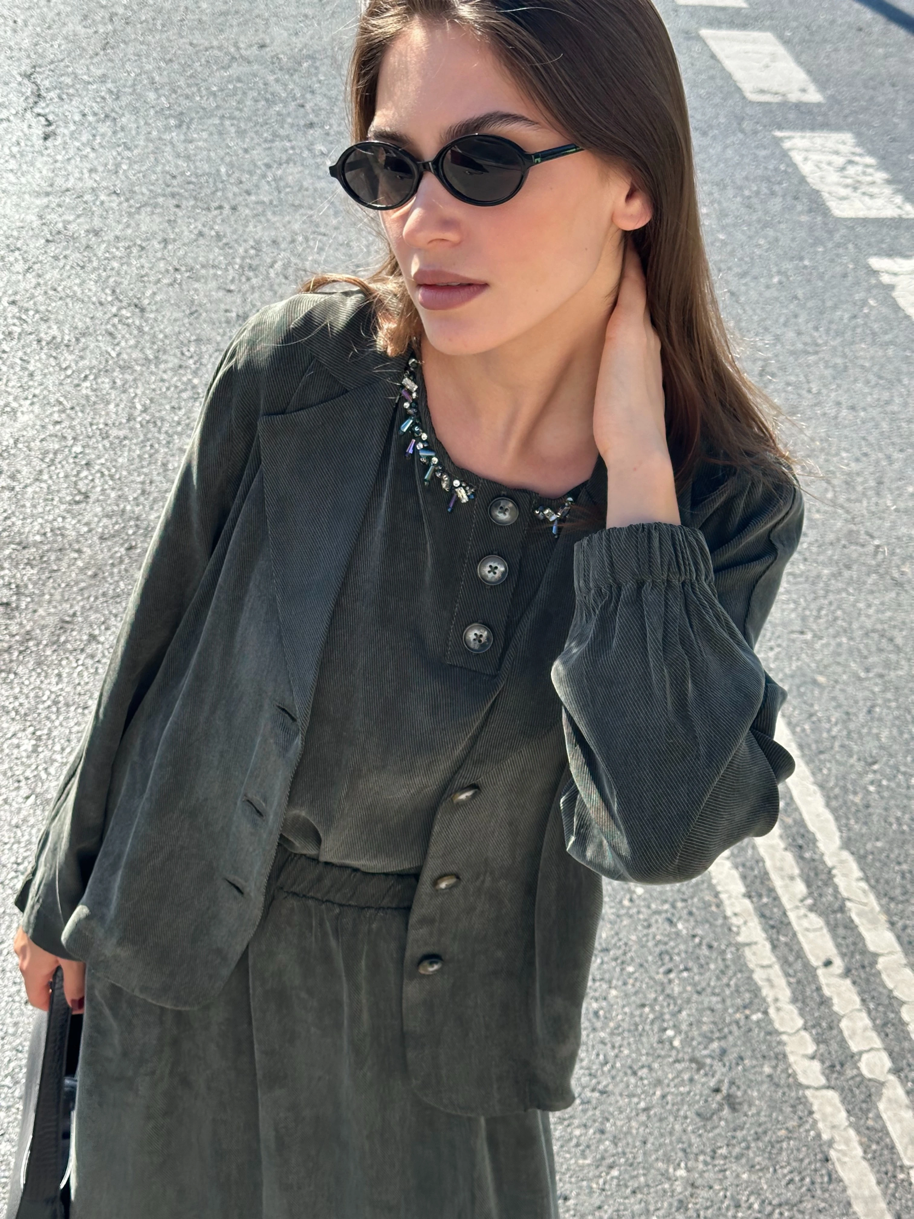 Cupra Dokulu Taş Yaka Detaylı Ceketli Üçlü Etek Takım