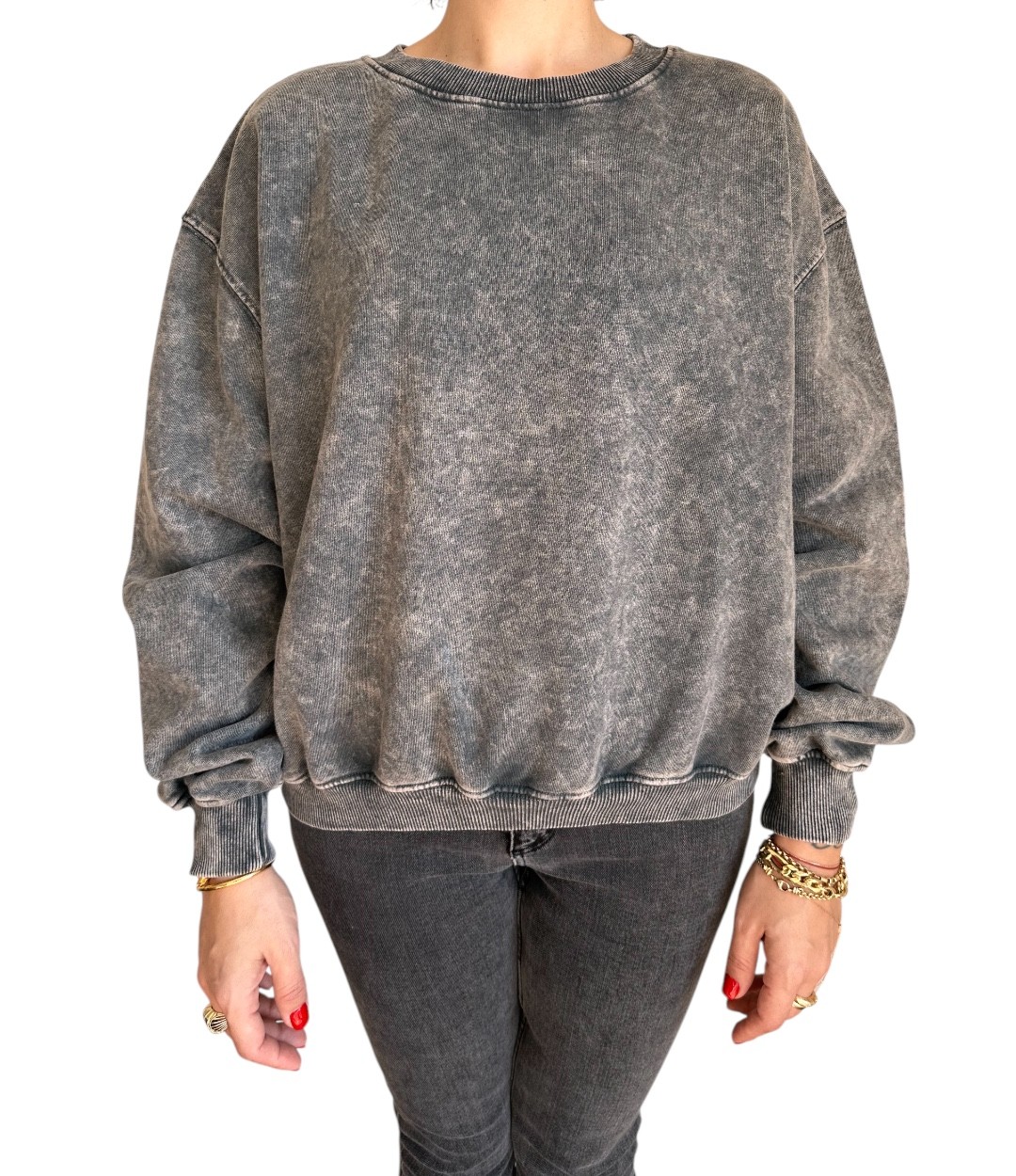 Sweatshirt