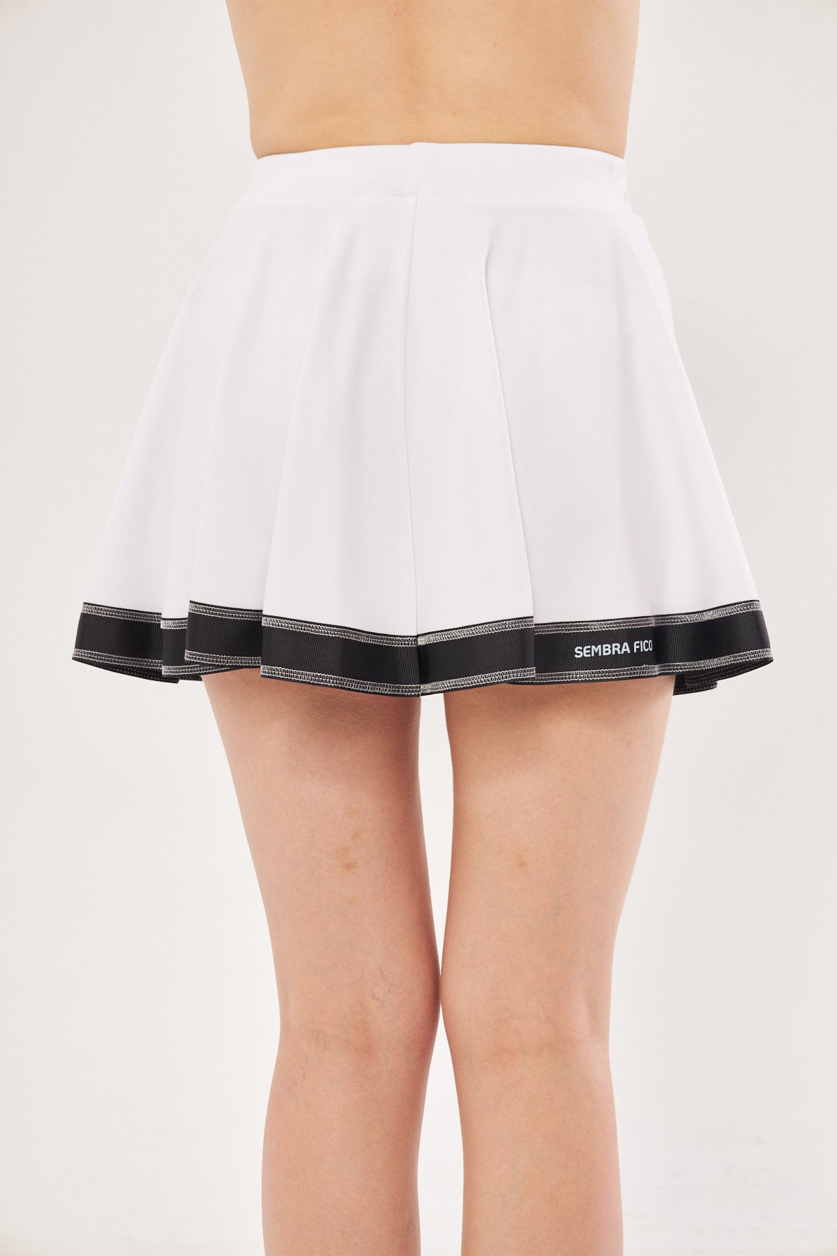  WHITE MINI SKIRT NO.1