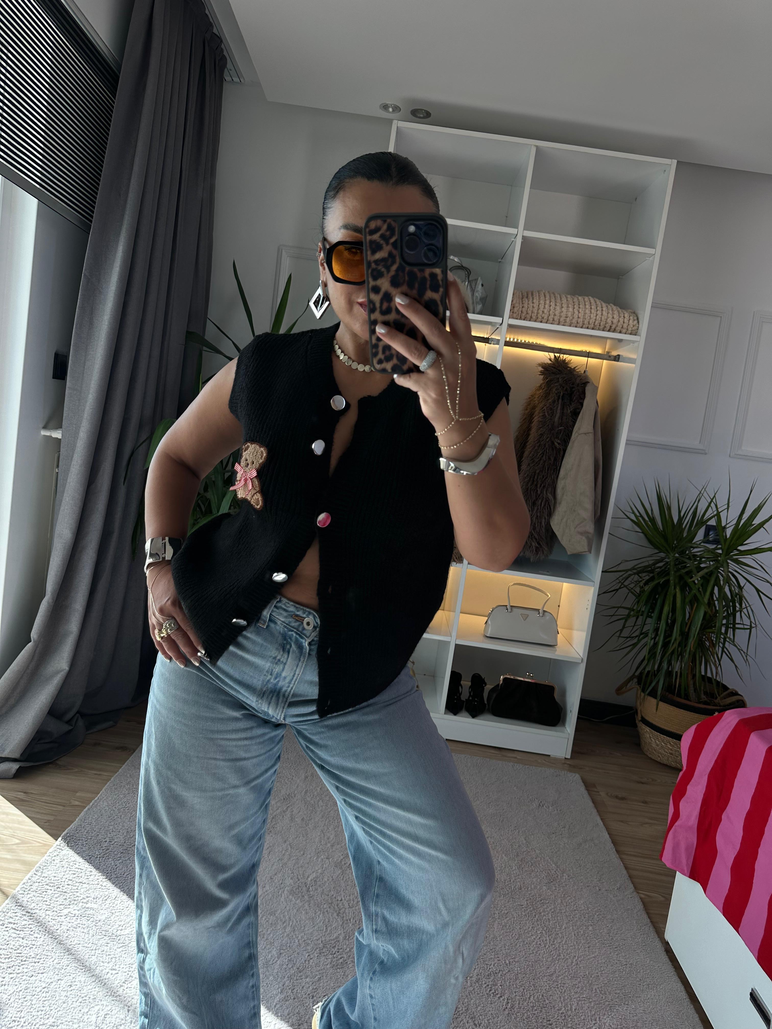 AYICIKLI TRİKO YELEK SİYAH