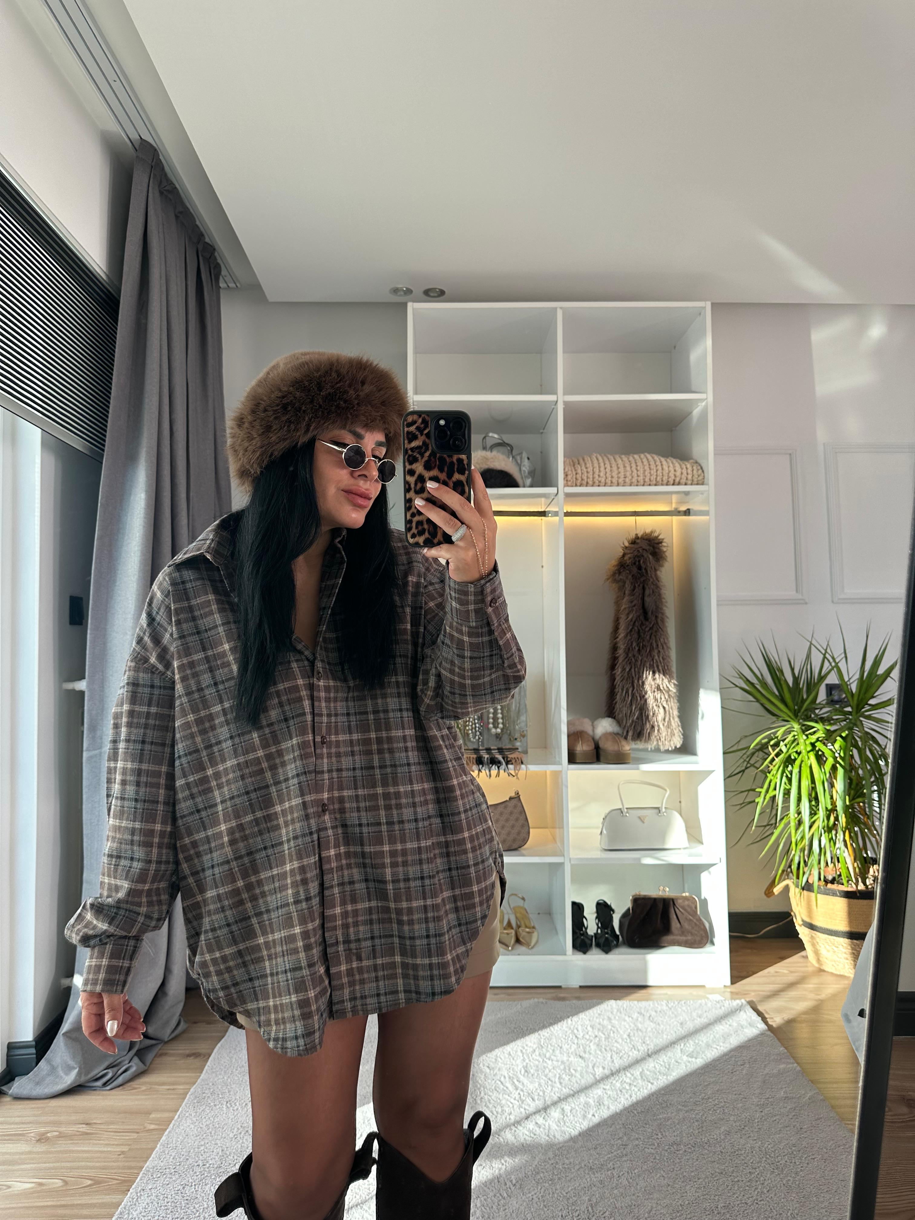 KAHVERENGİ EKOSE GÖMLEK