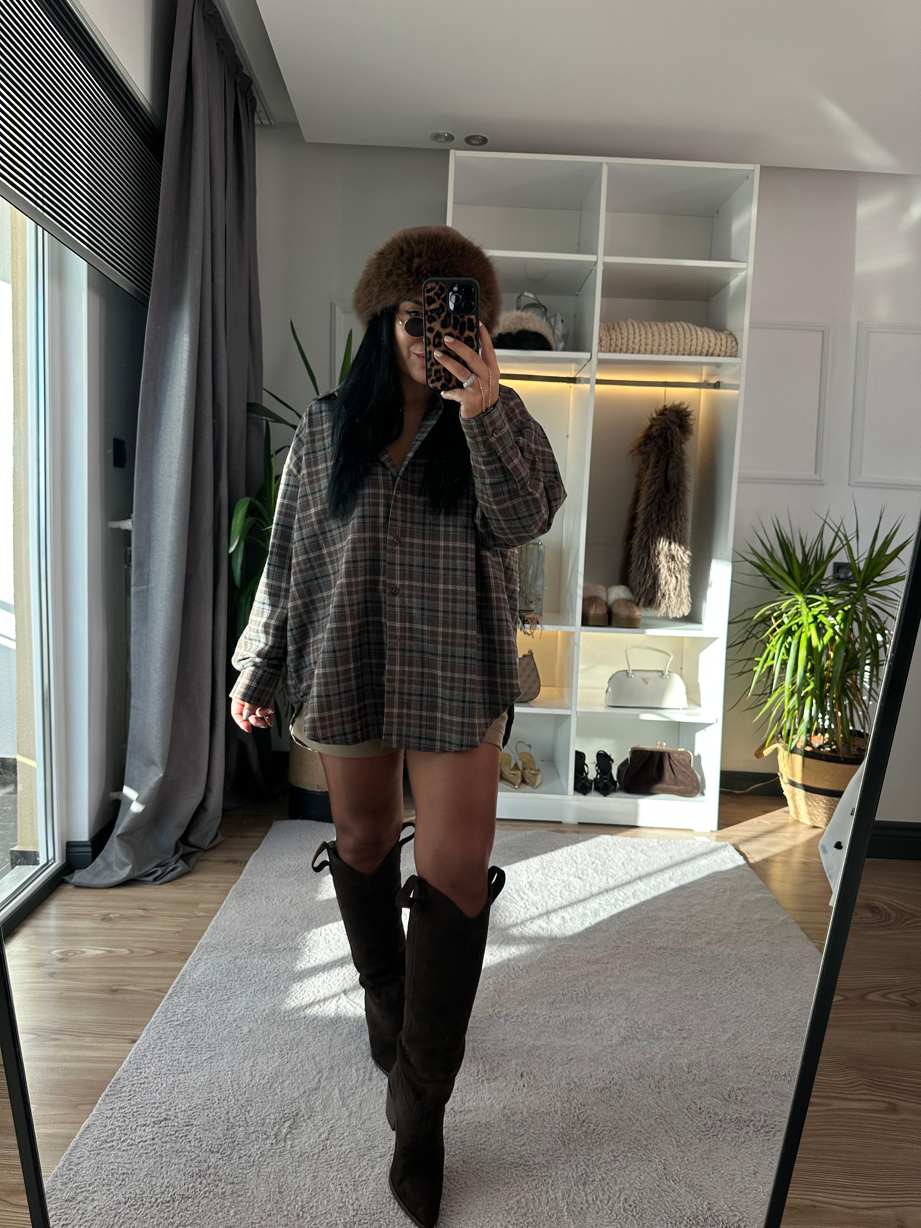 KAHVERENGİ EKOSE GÖMLEK