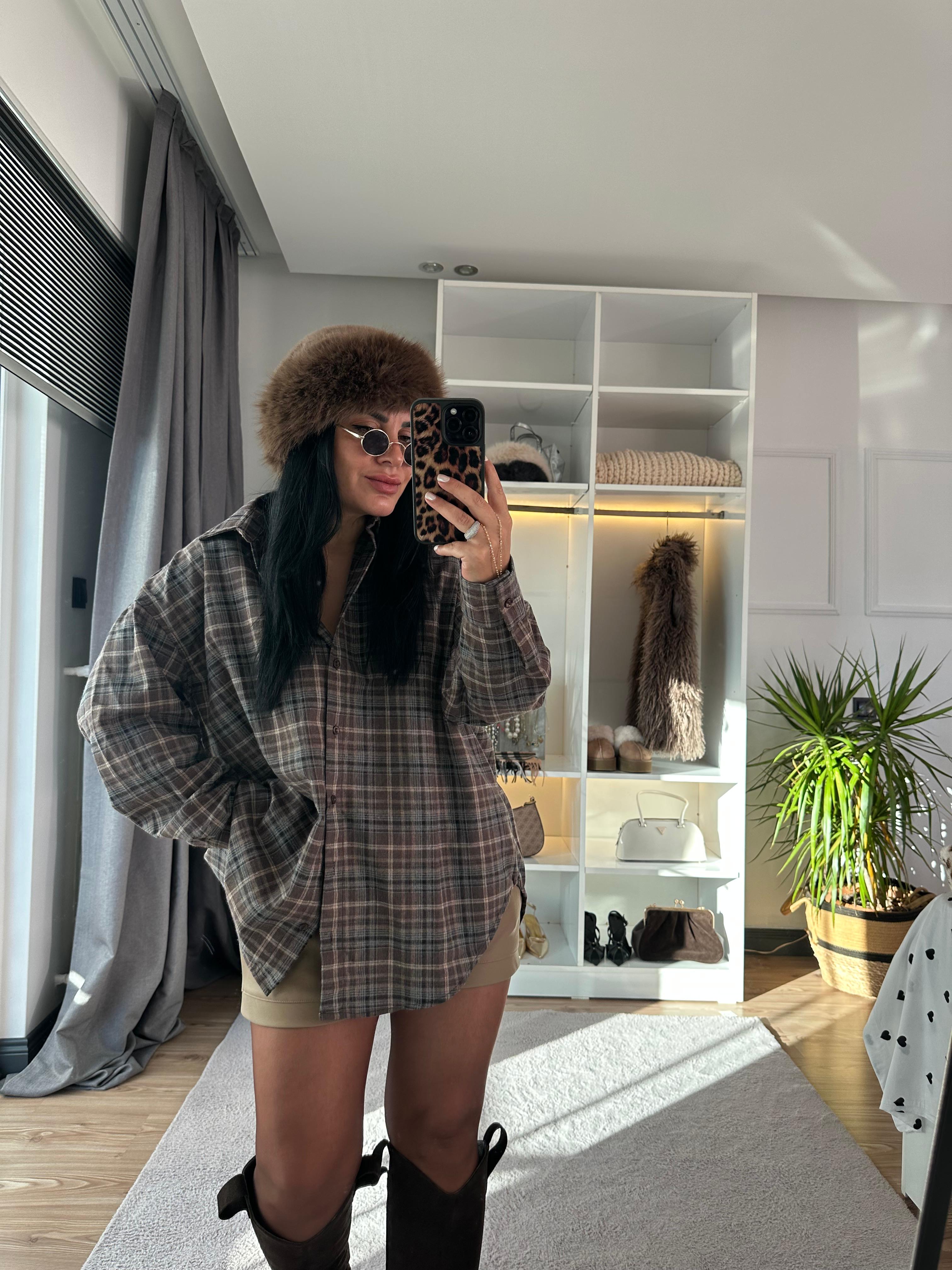 KAHVERENGİ EKOSE GÖMLEK