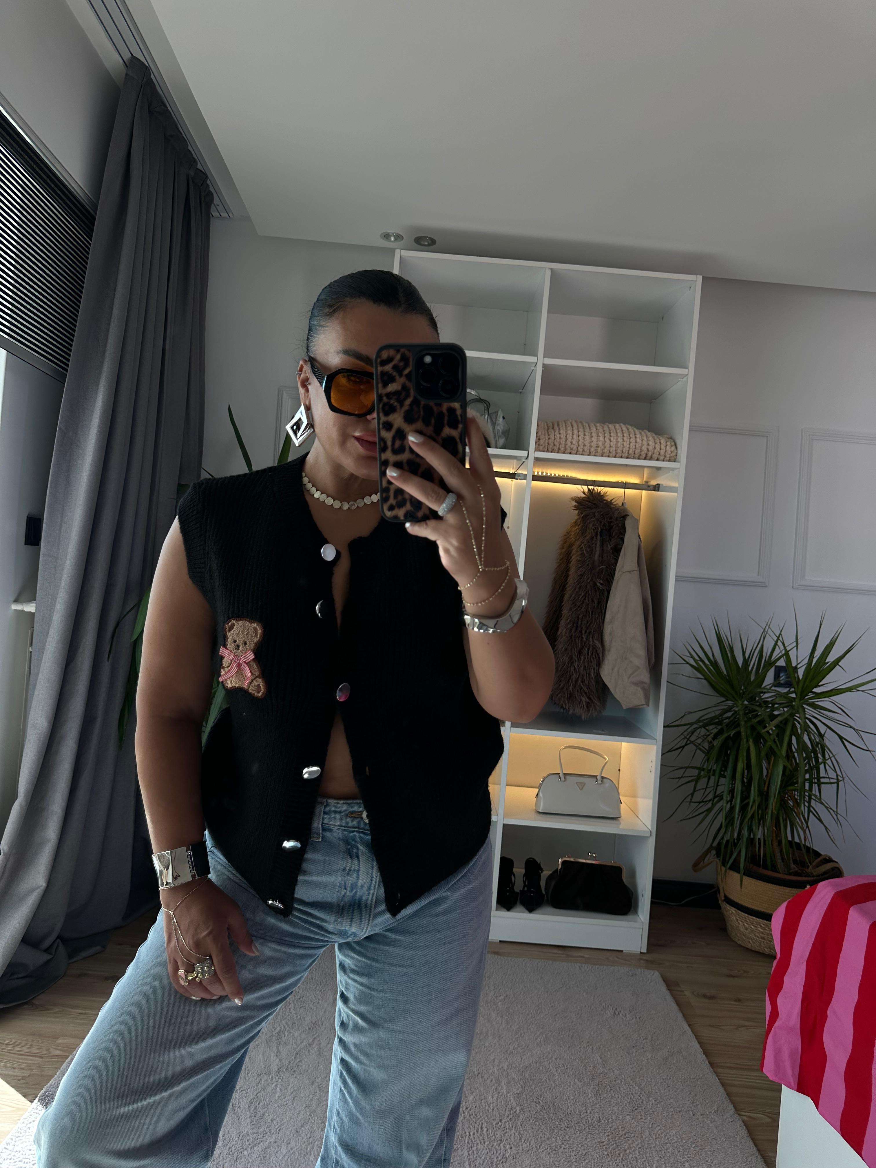 AYICIKLI TRİKO YELEK SİYAH