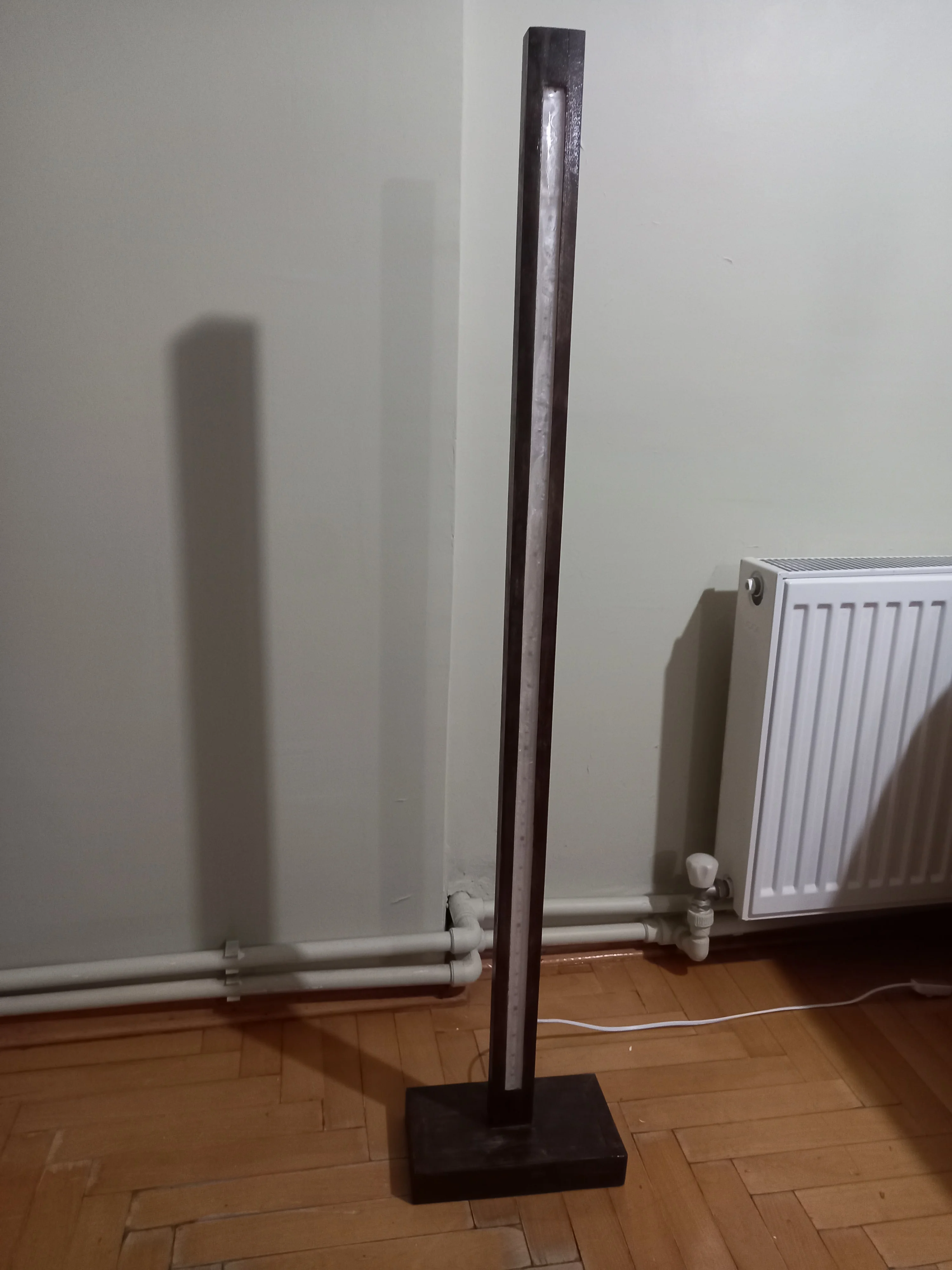 dekoratif ayaklı ahşap lamba el yapımı 