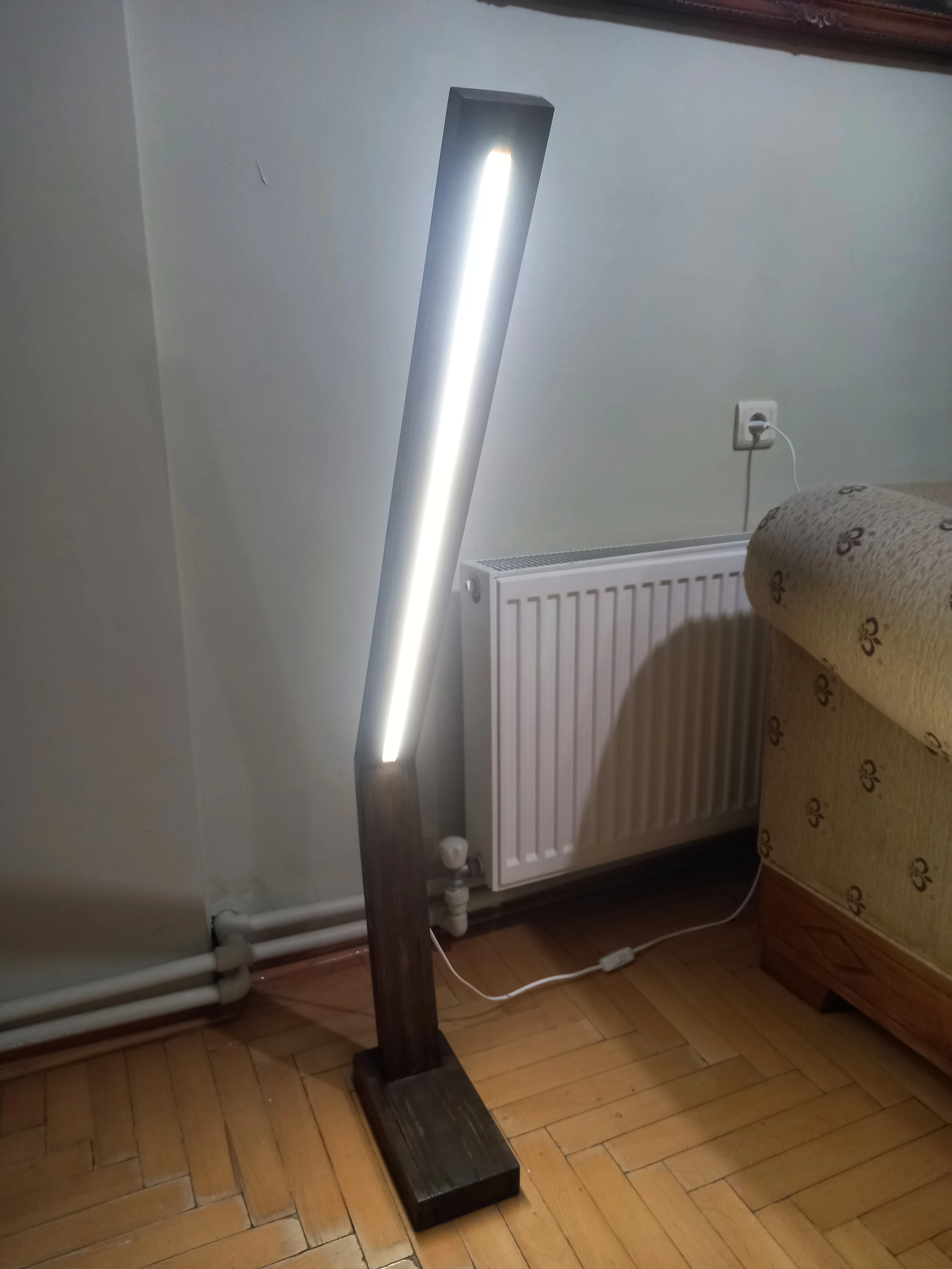 dekoratif ayaklı lamba el yapımı 