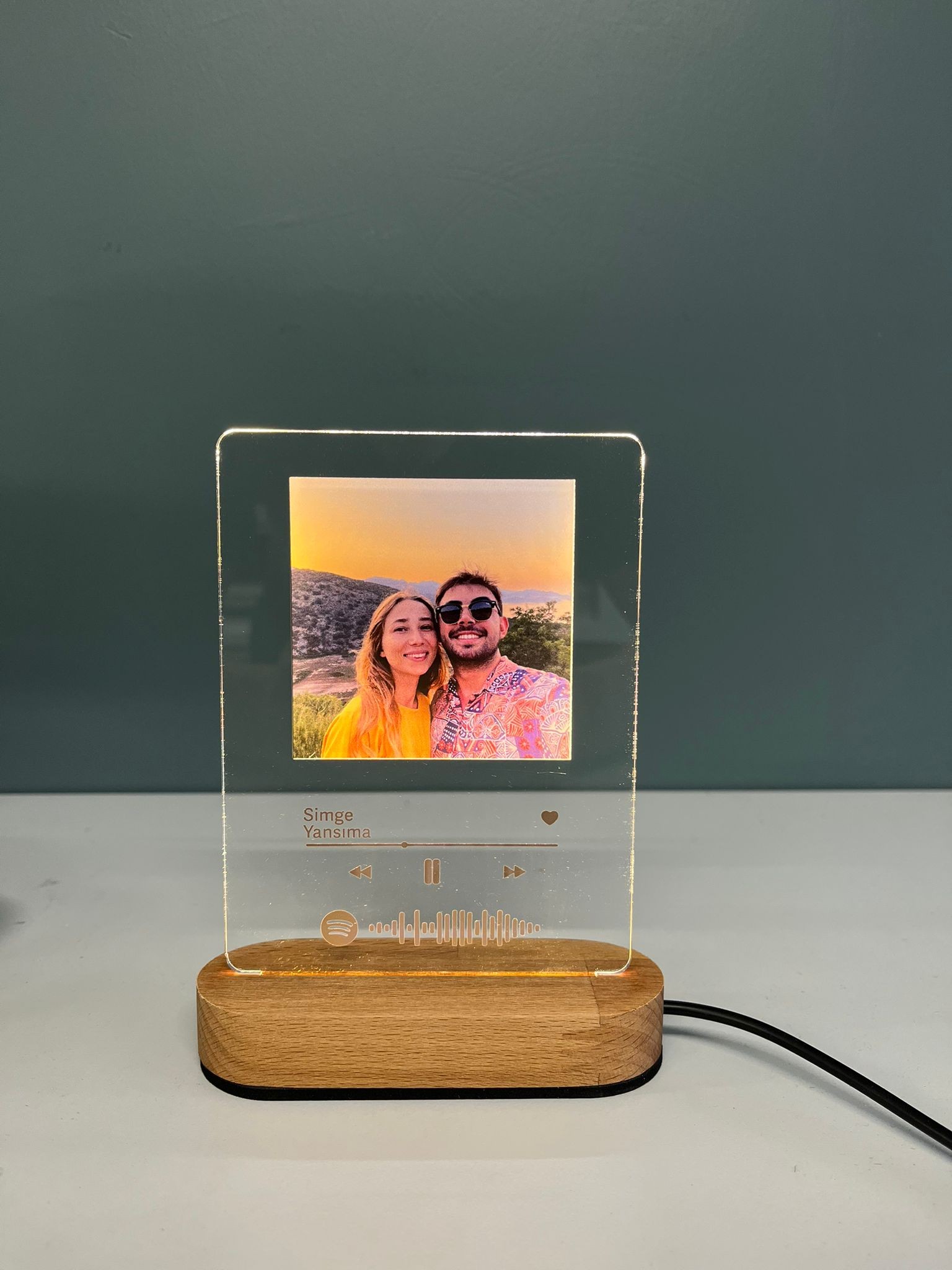 Kişiye Özel Spotify Kodlu Gece Lambası