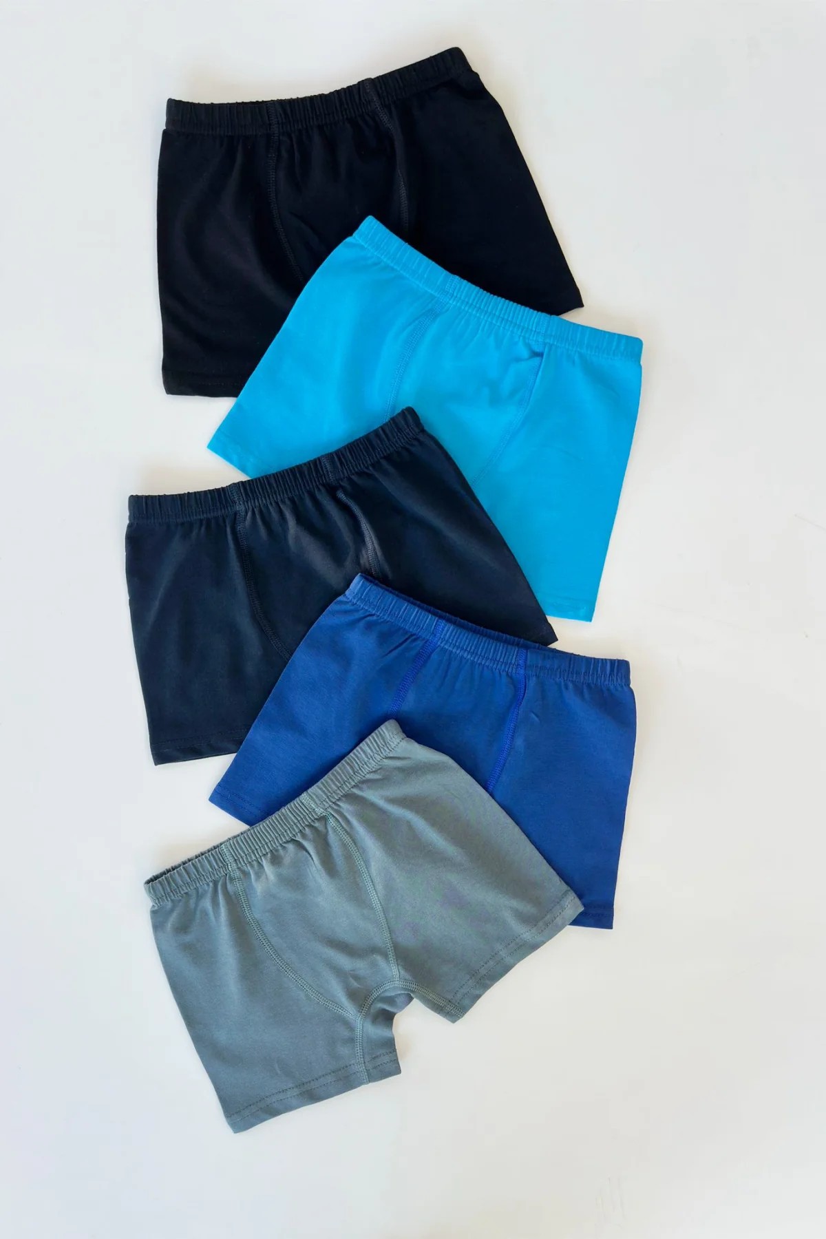12/16  YAŞ ERKEK ÇOCUK İÇ GİYİM 3'LÜ ( BOXER )