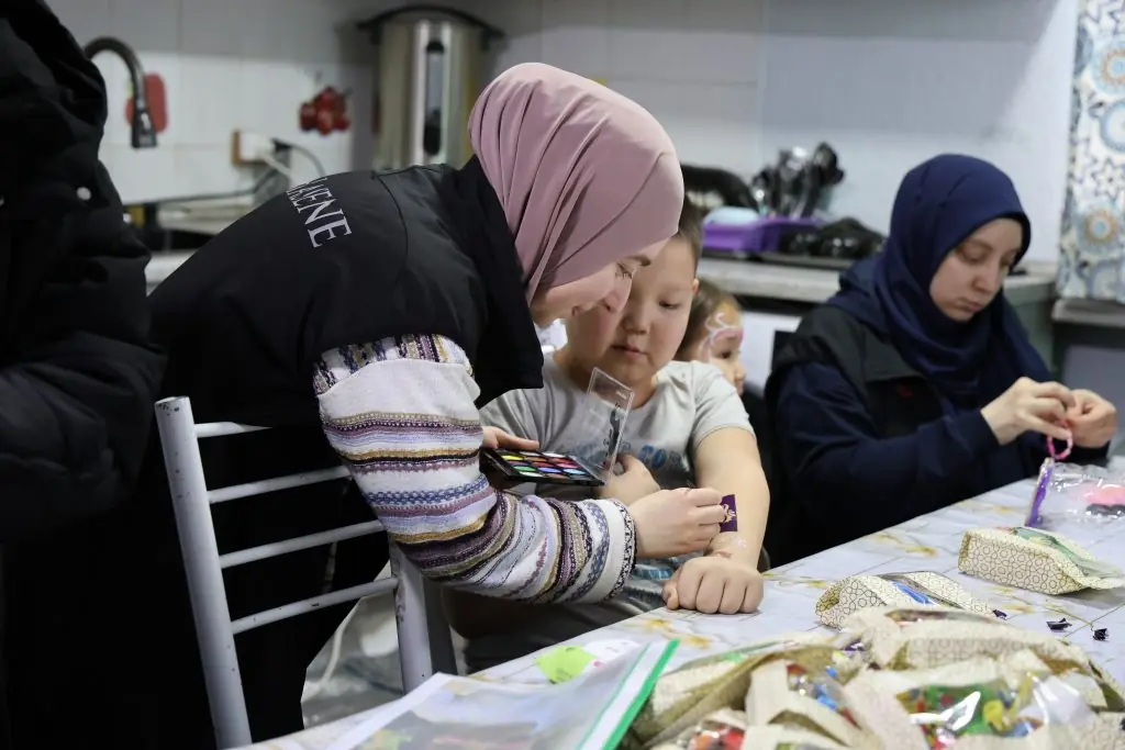 Kırgızistan’da Yetimhane ve Aile Ziyaretleri