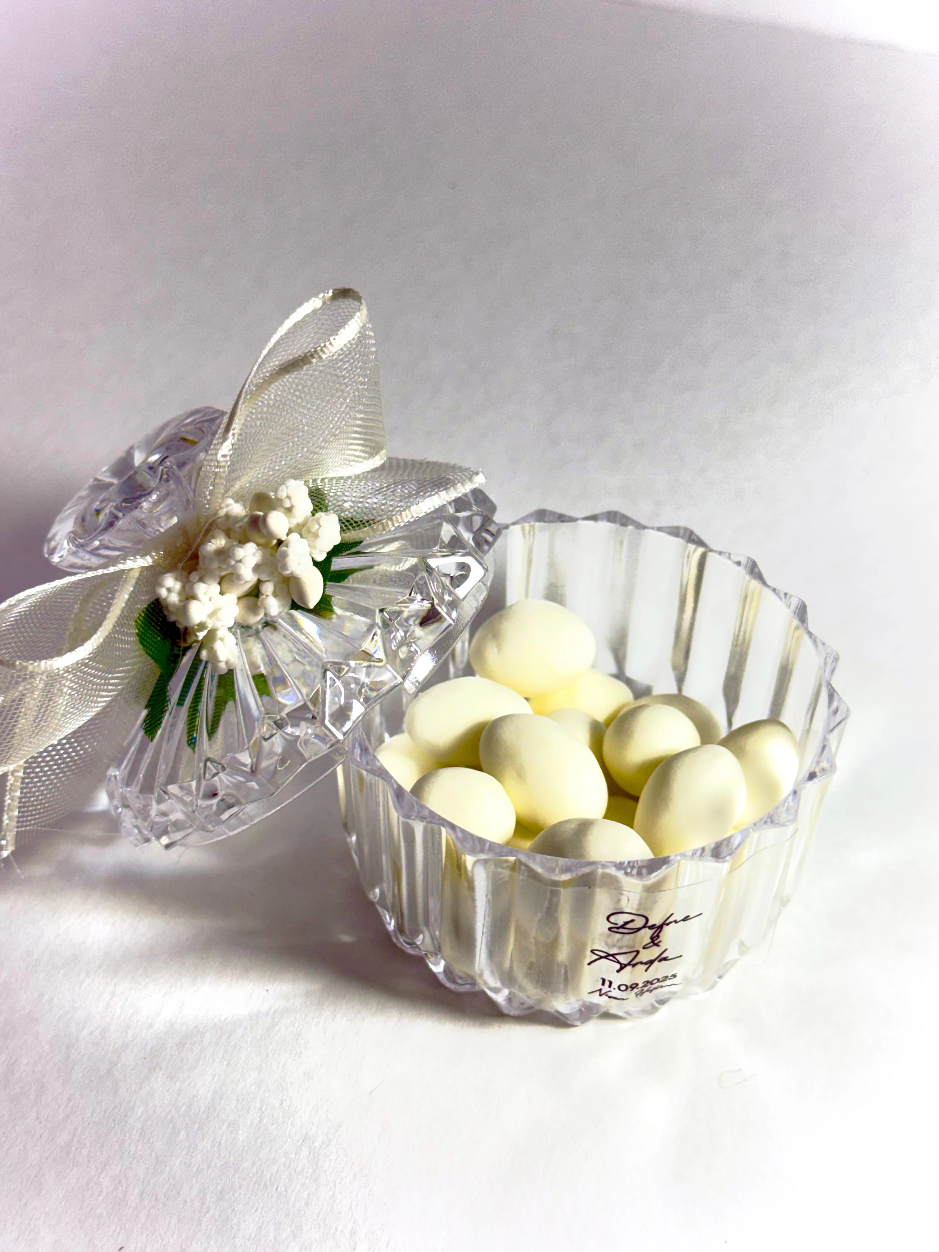 Kristal Kapaklı Badem Şekeri - 20 Adet - Söz, Nişan, Düğün Hediyelikleri