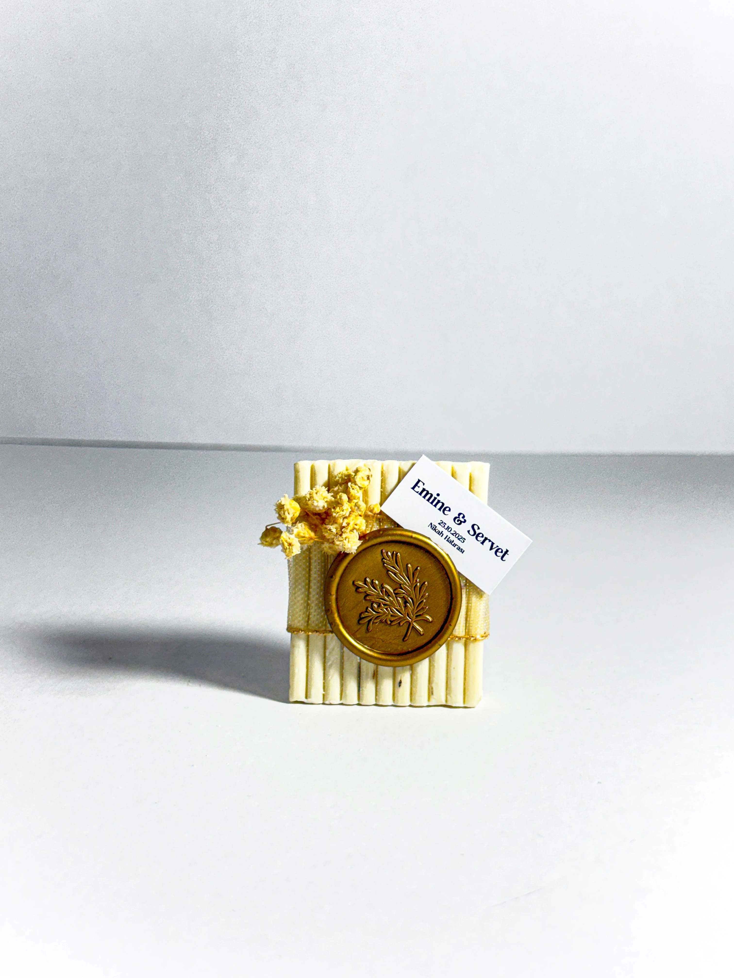 Mühür ve Çiçek Süslemeli Kokulu Sabun - 20 Adet - Doğum, Söz, Nişan, Düğün Hediyelikleri