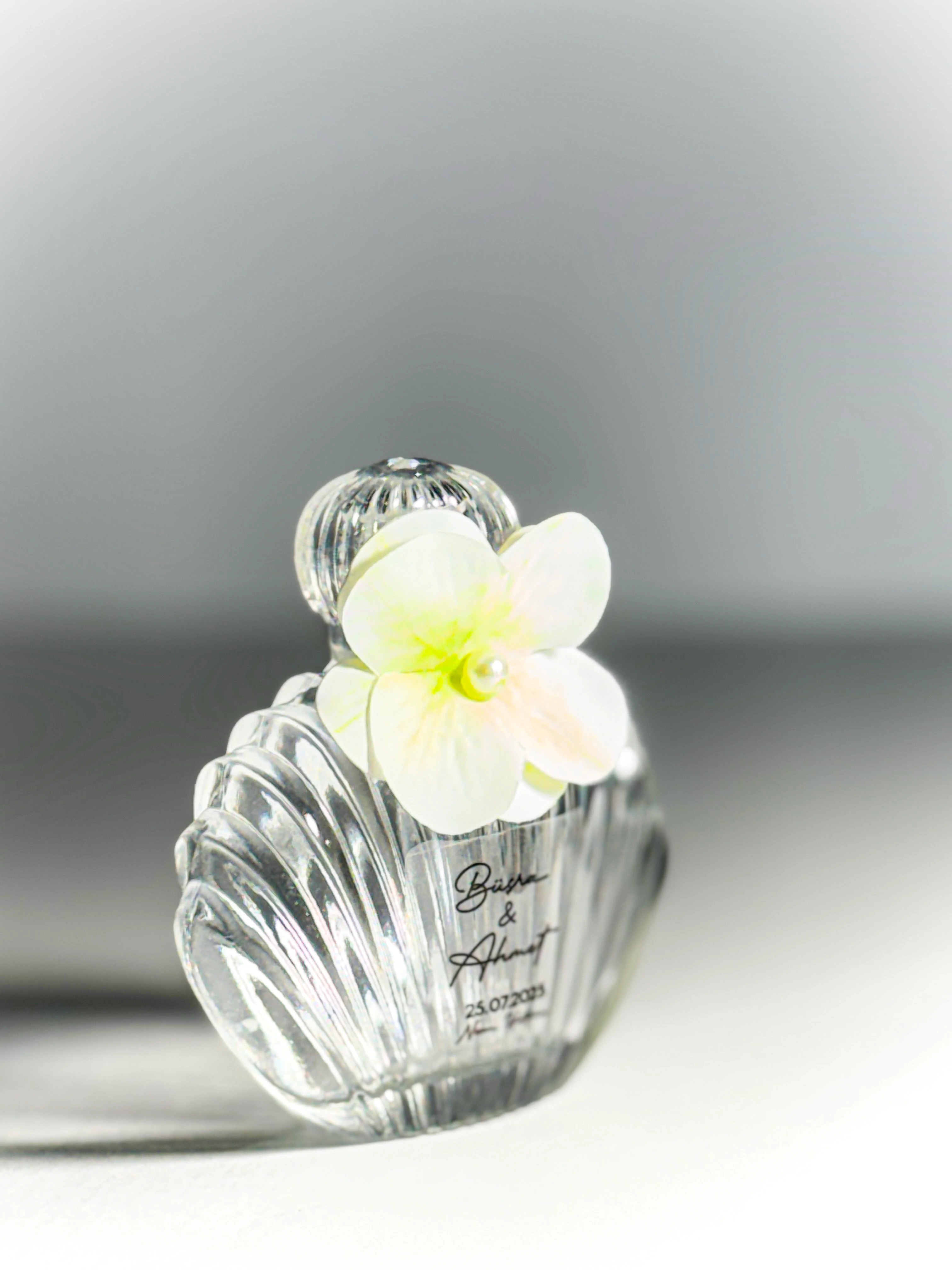 İstiridye Cam Şişede Dekoratif Kolonya - Çiçek Süslemeli- 20 Adet -Söz, Nişan, Düğün Hediyelikleri