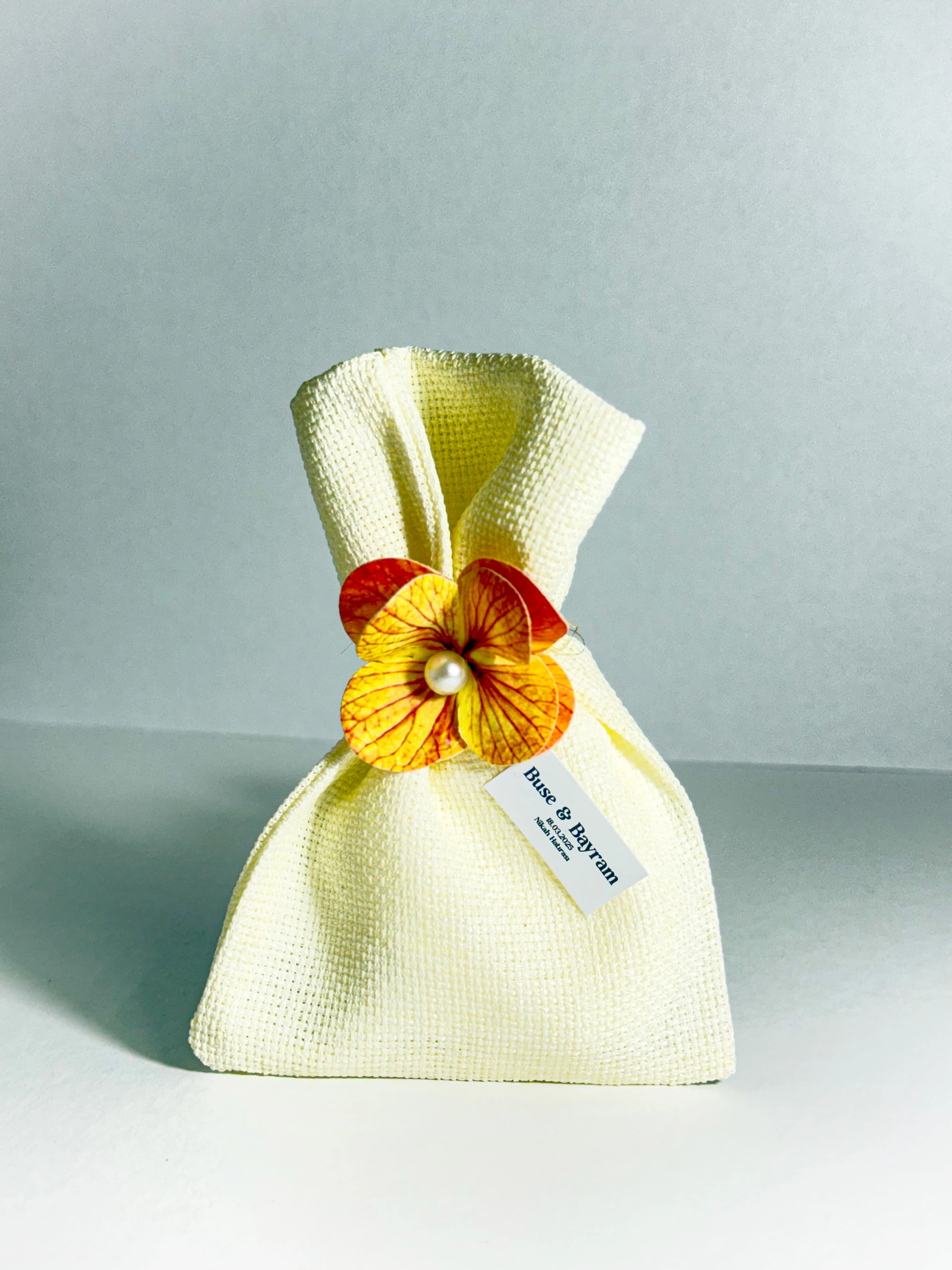 Çiçek ve İnci Süslemeli Lavanta Kesesi - 20 Adet - Doğum, Söz, Nişan, Düğün Hediyelikleri