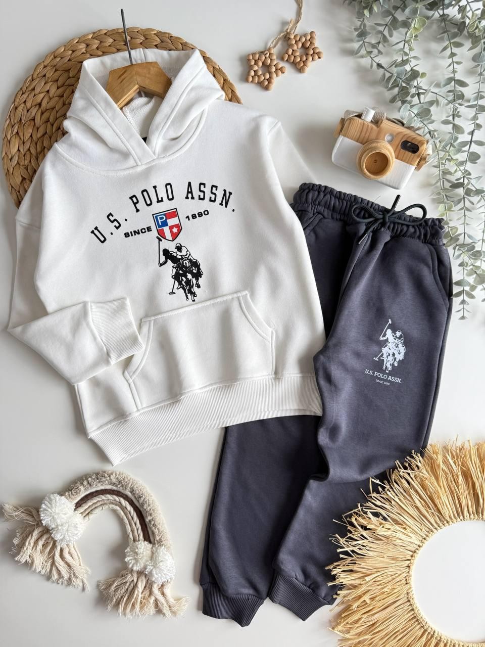 Unisex Beyaz Marka Takım