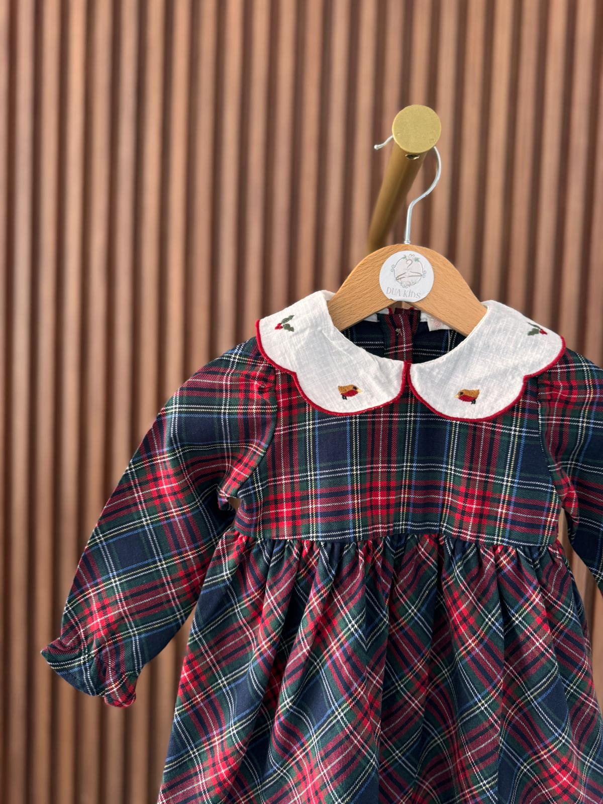 Yaka Detaylı Ekose Elbise 