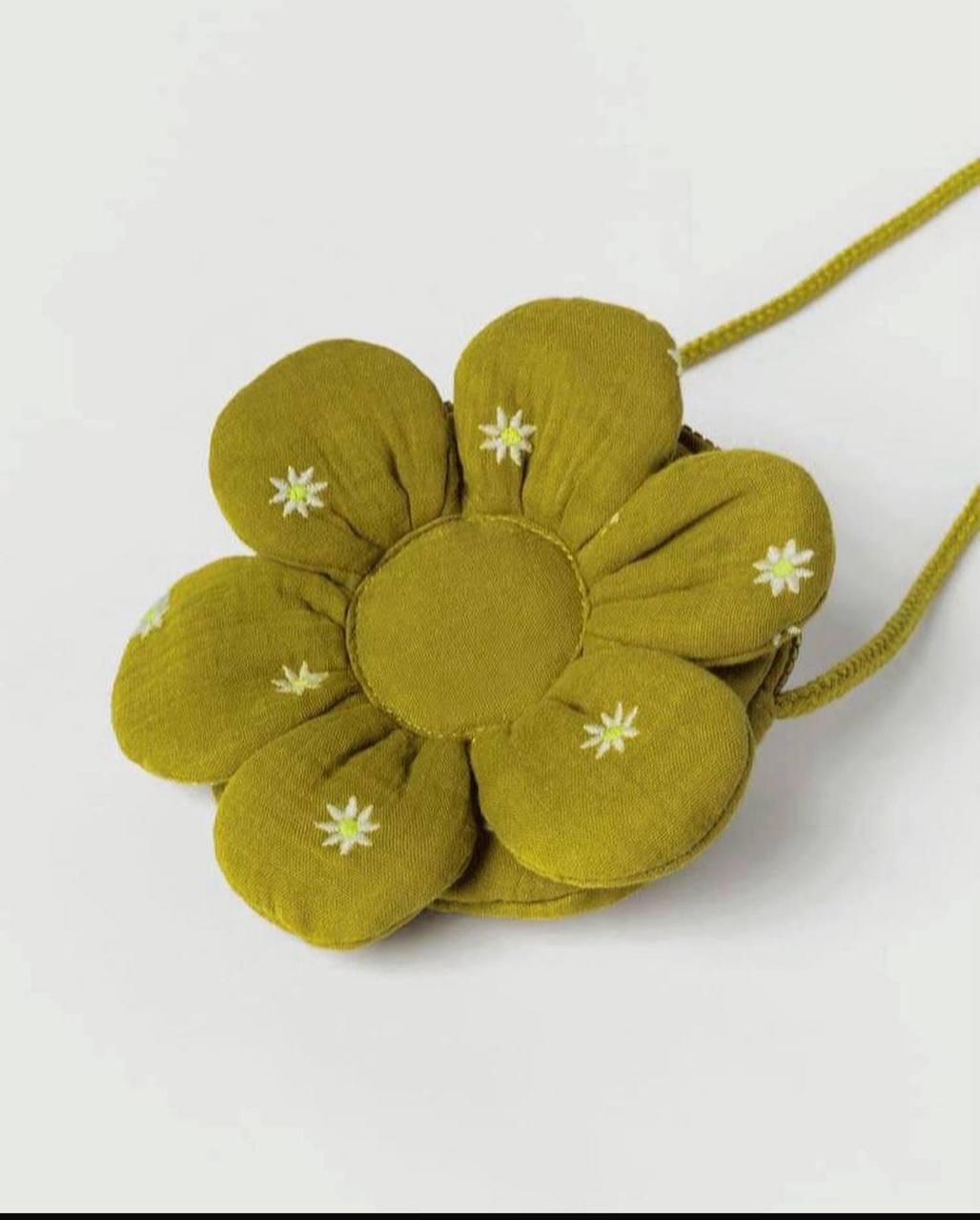 Yeşil Çiçek Çanta