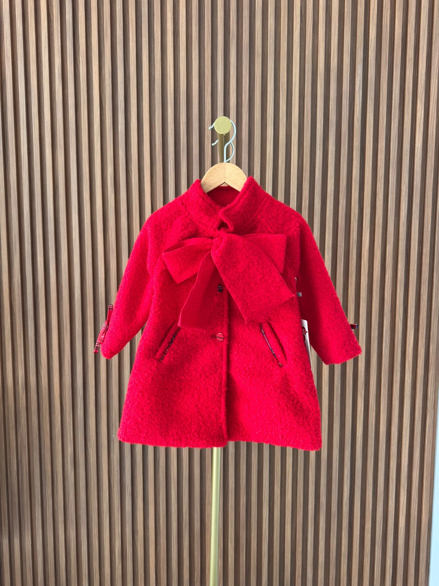 Fiyonk Detaylı Kabanlı Elbise 