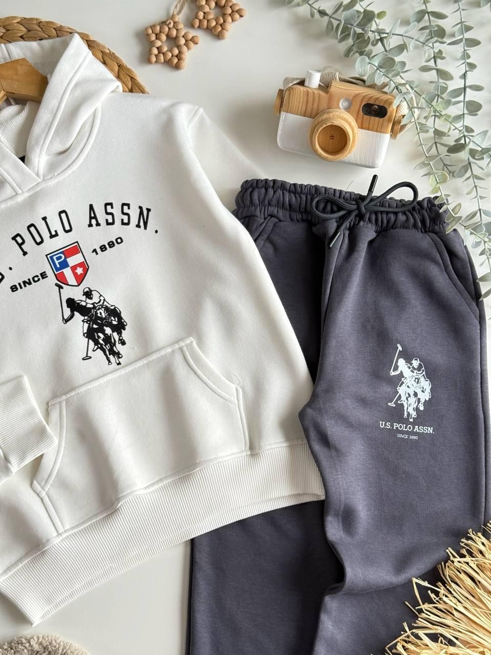 Unisex Beyaz Marka Takım