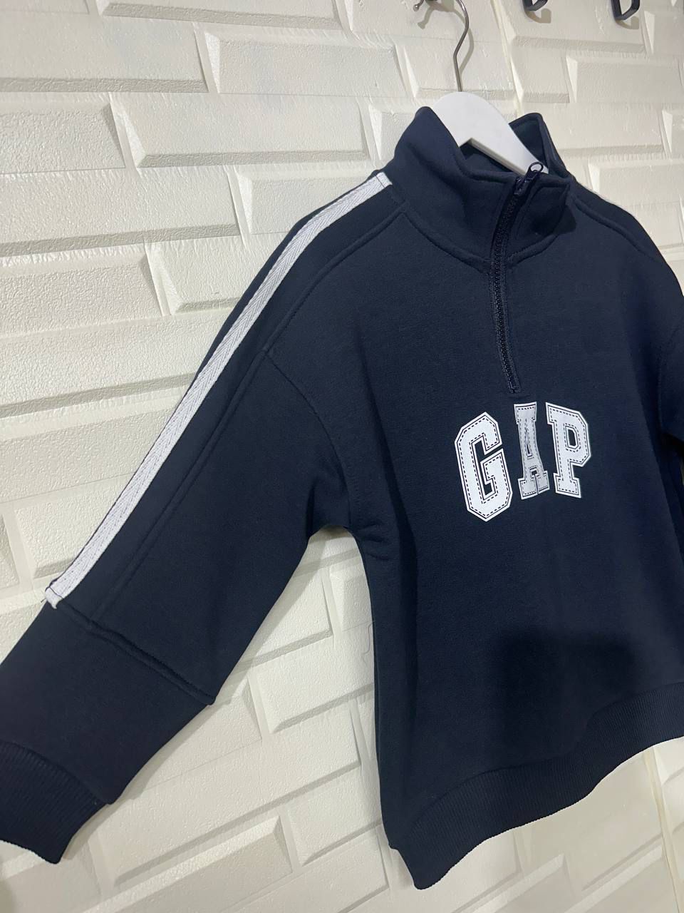 Fermuarlı Çizgili Eşofman Takımı