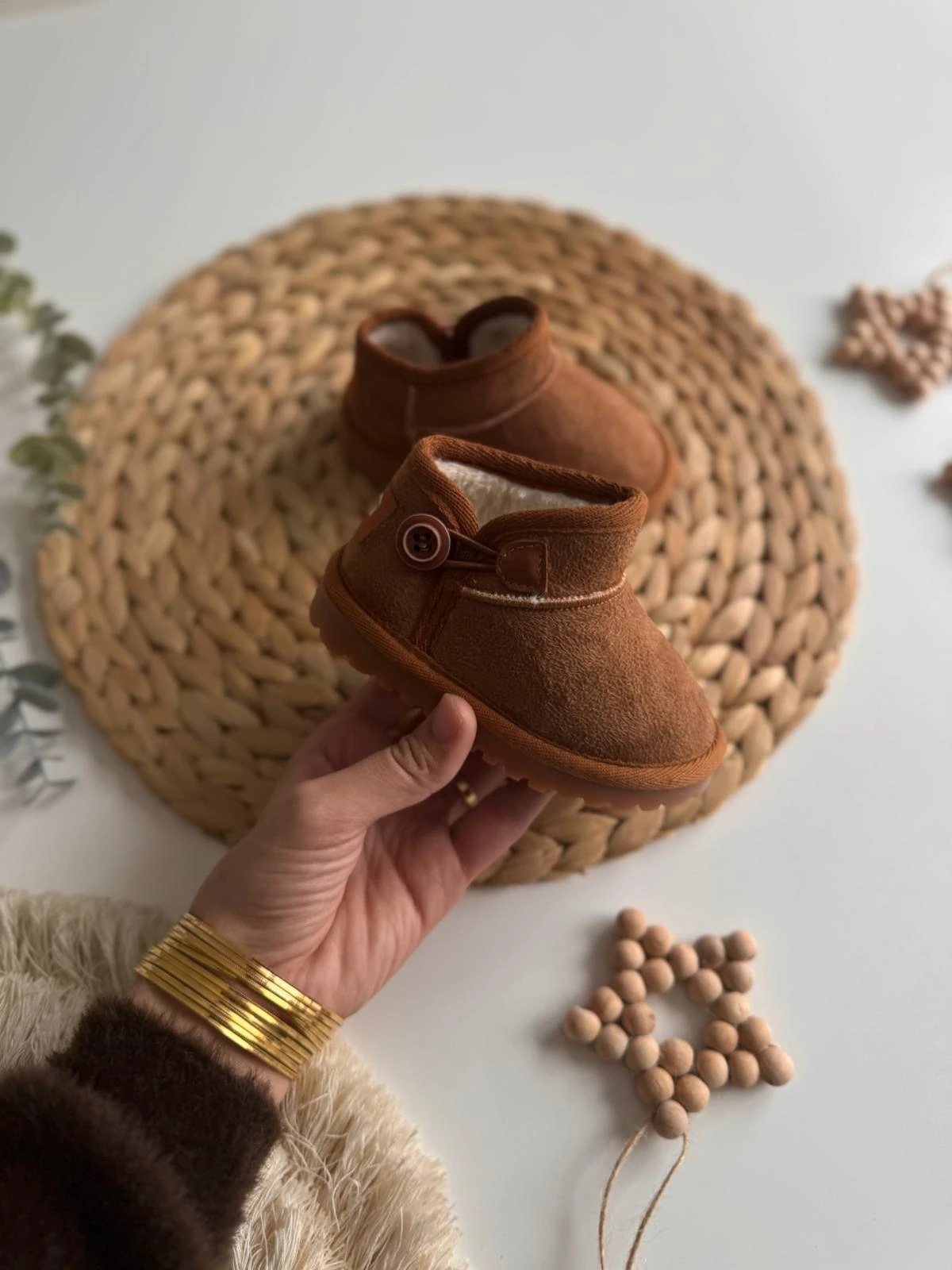 Taba Düğme Detaylı Ayakkabı