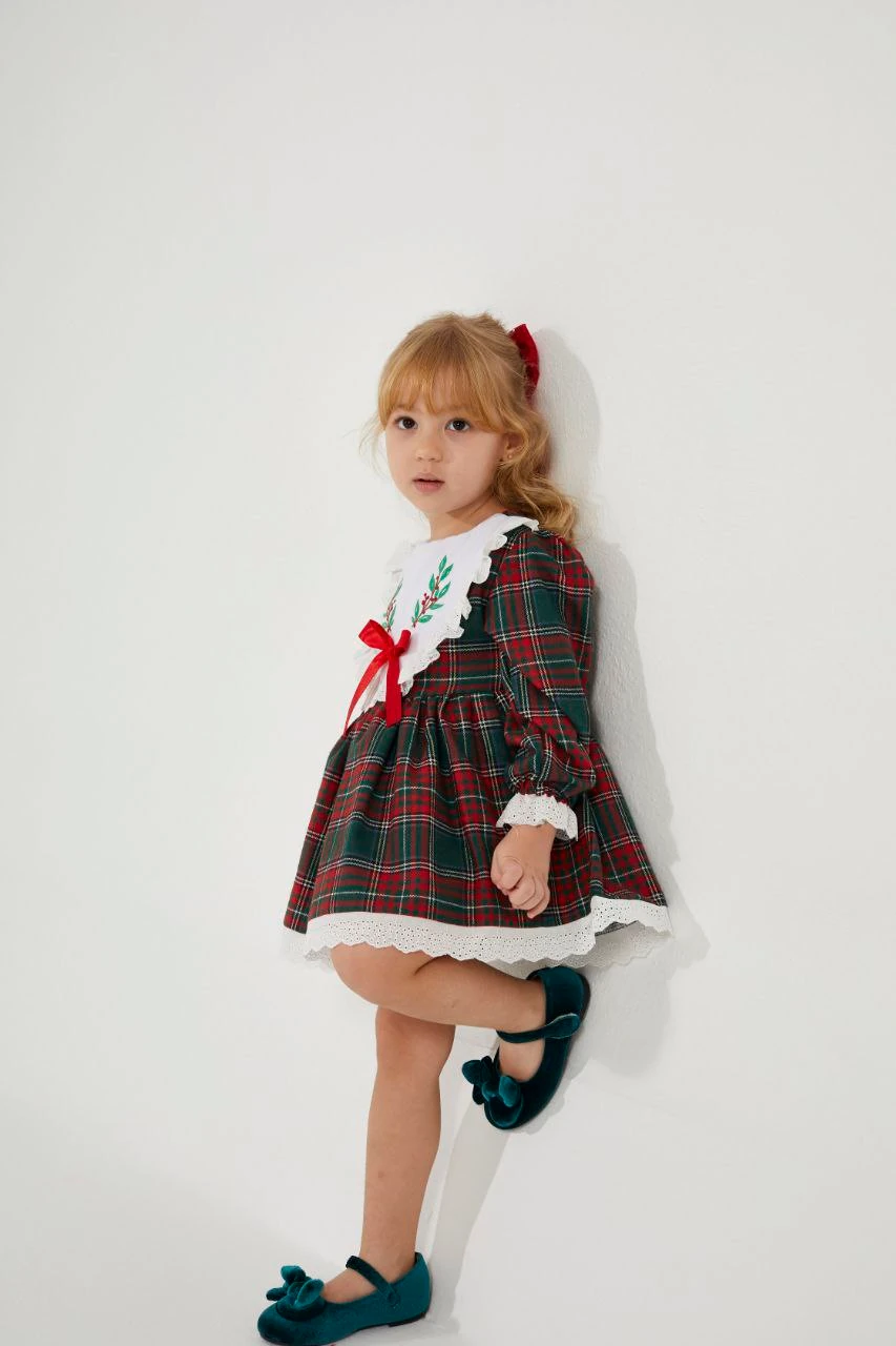 Özel Seri Kareli Elbise