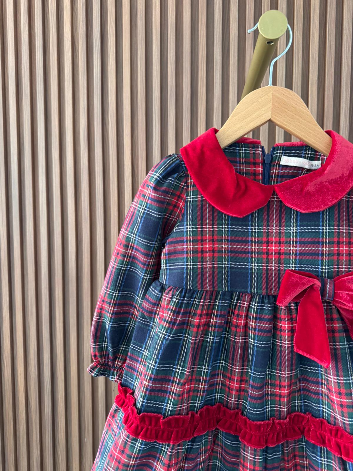 Fiyonk Detaylı Ekose Elbise