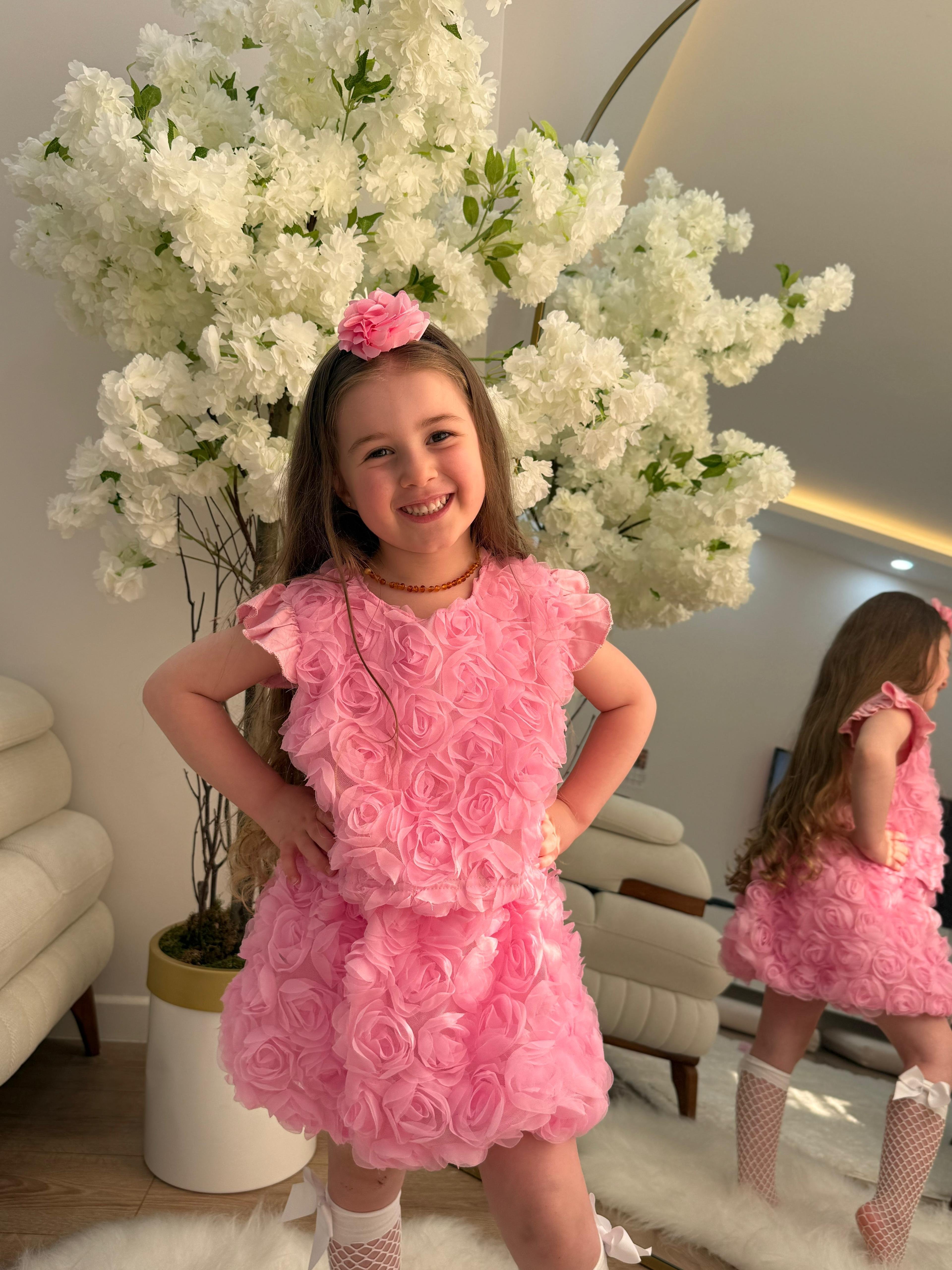 Pembe Gül Detaylı Etekli Takım