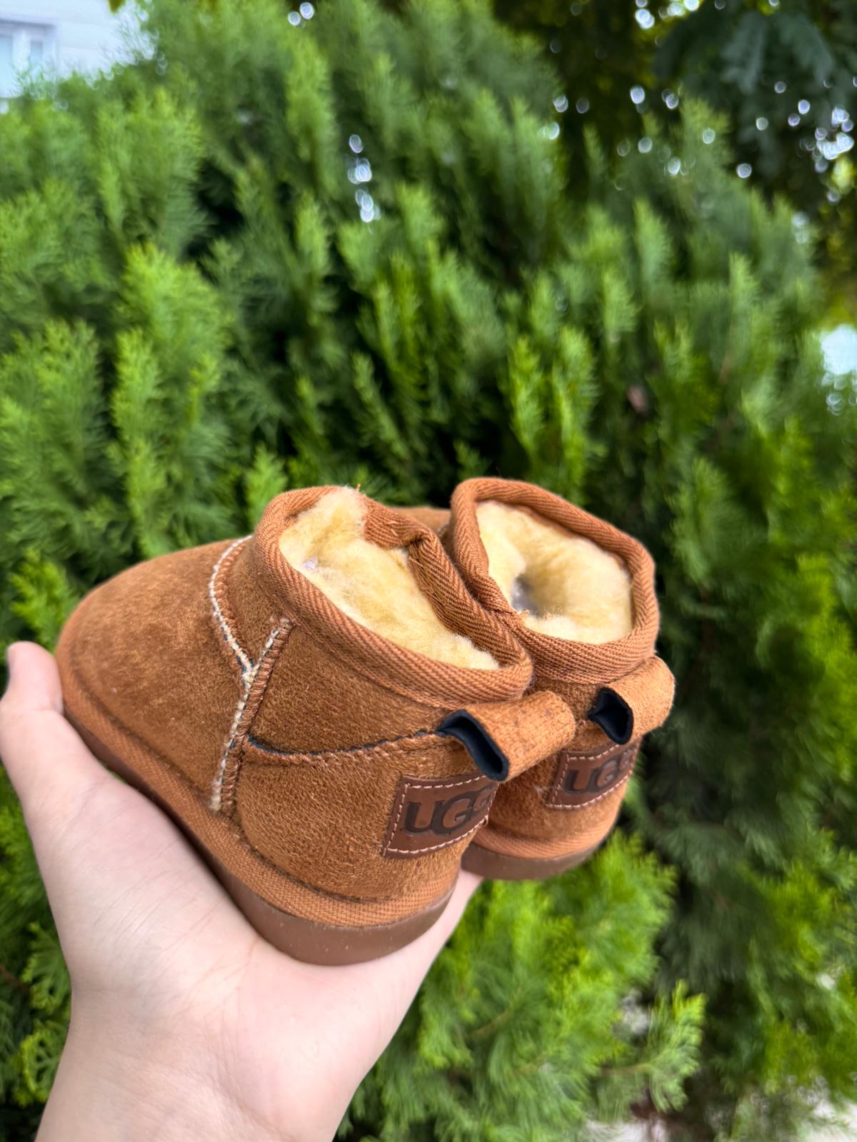 Bilek Boy Kürklü Ayakkabı ( Bir Numara Büyük Tercih Edebilirsiniz)