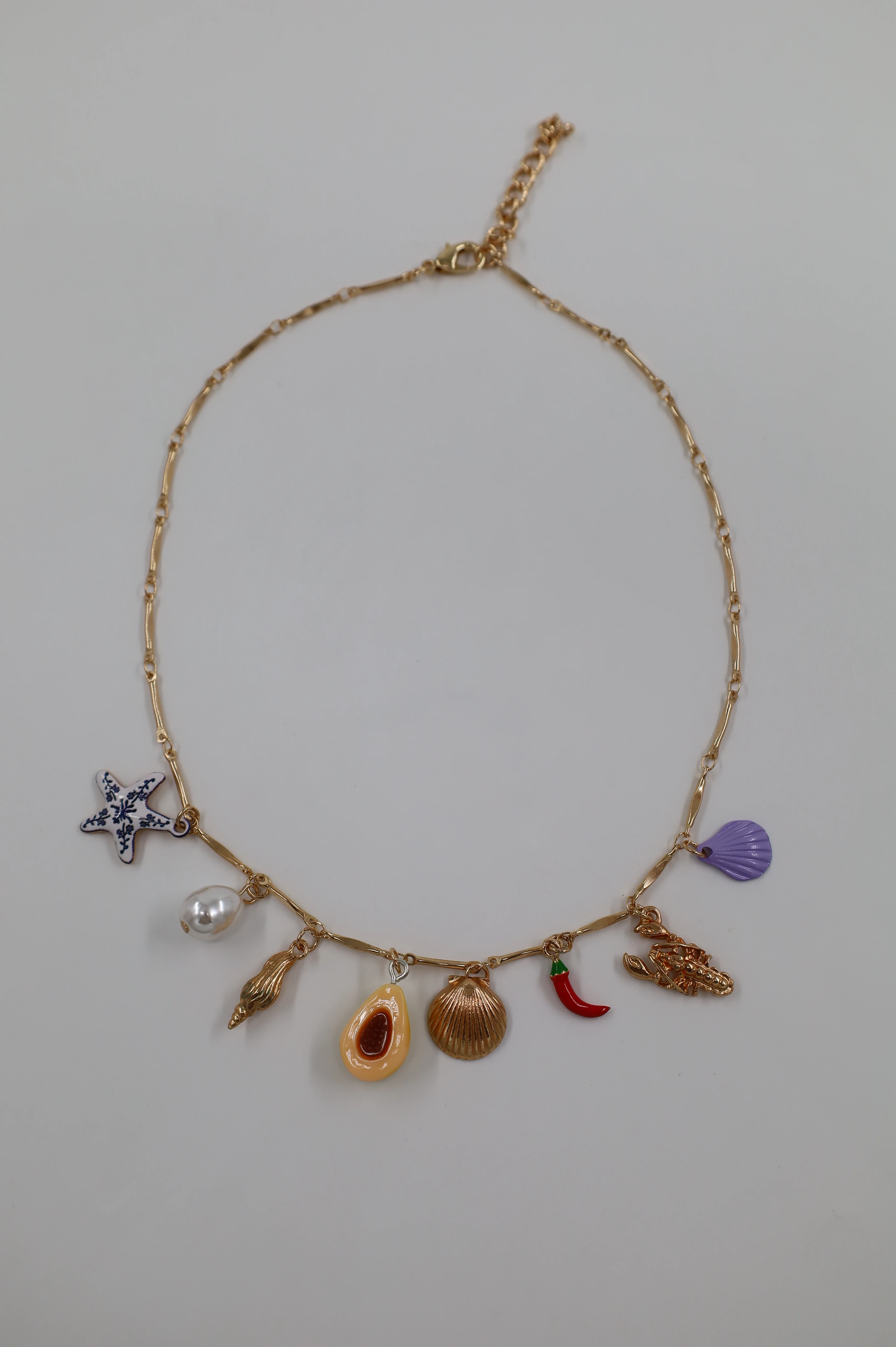 RENKLİ CHARMLI YAZLIK ÇOKLU KOLYE