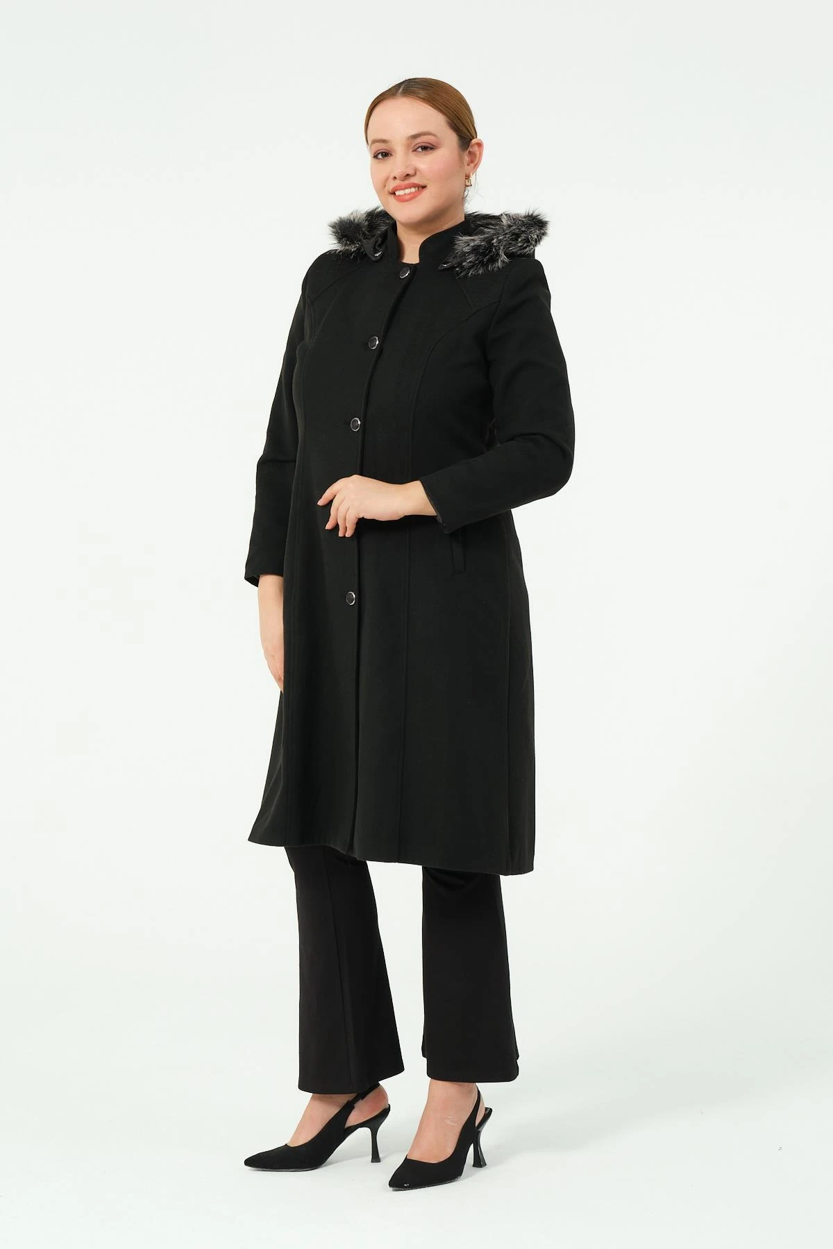 DERYANUR KADIN BÜYÜK BEDEN ASTARLI DÜĞMELİ ANNE KAŞE KABAN