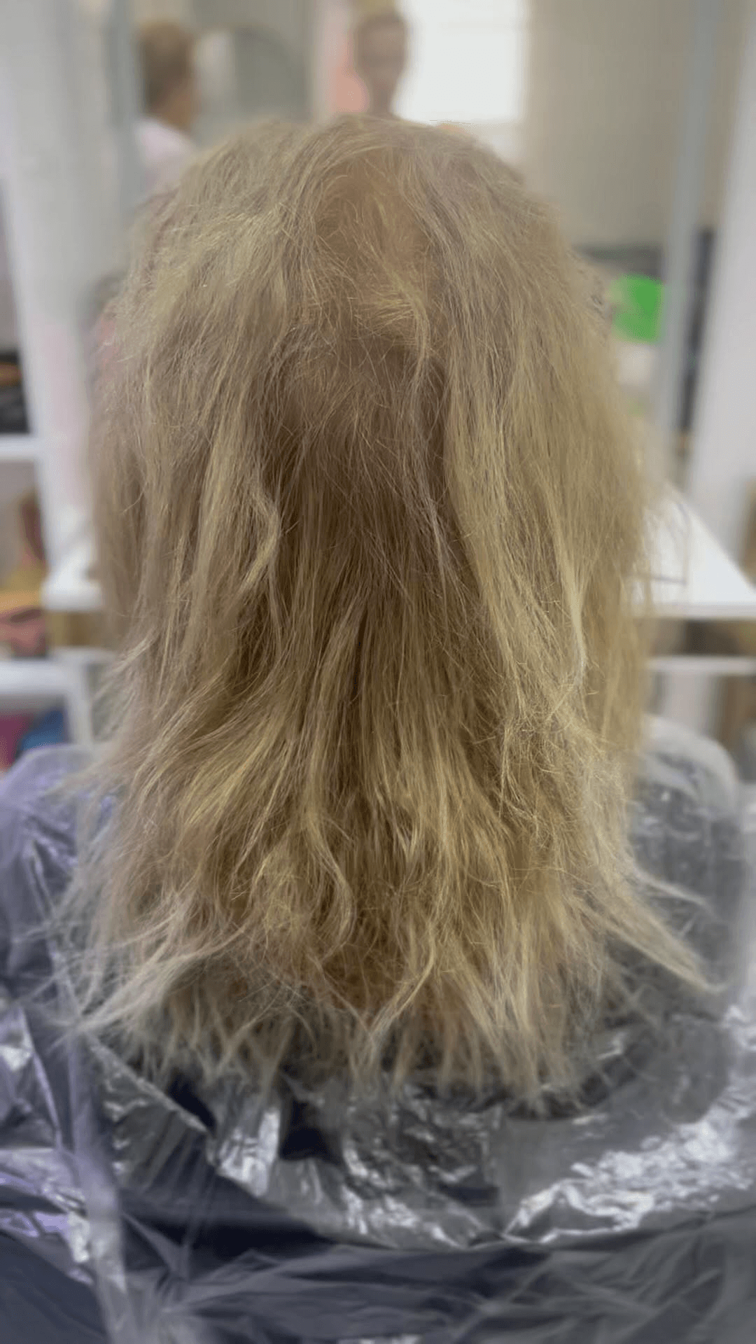 keratin, keratin bakım, yanan saç düzelir mi, yanmış saç, yıpranmış saç, yanan saç, kopan saç, kırık saç, yanmış saç görüntüsü, açıcıdan yanan saç görüntüsü , boyadan yanan saç görüntüsü, permadan yanan saç görüntüsü, düzleştiriciden yanan saç görüntüsü, yanmış saç görüntüsü, yanan saça ne iyi gelir, yanan saça ne yapılır, saçım yandı ne yapmalıyım, evde yanan saça ne yapılır, yanan saça bakım, evde keratin bakımı, yanan saça mucize, yanan saça çözüm, yanan saça çare, boyadan yanan saç, oryalden yanan saç, açıcıdan yanan saç,