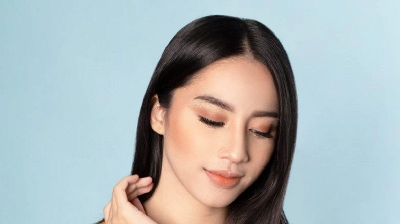 Yanan saç, yıpranmış saç, keratin bakımı, keratin maskesi, keratin yüklemesi, saç güçlendirme, saç onarımı, saç nem dengesi, saç kırıkları, saç parlaklığı, saç besleme, derinlemesine bakım, saç bakımı, doğal saç bakımı, keratinli şampuan, keratinli saç kremi, saç serumu, saç sağlığı, saç elastikiyeti, saç hacmi, kırılgan saçlar, saç bakımı önerileri, kimyasal işlemler sonrası saç bakımı, keratin bakım seti, saç bakım seti, saç onarıcı ürünler.