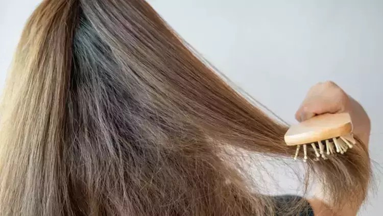 keratin, keratin nedir, keratin bakım, kırık saç, kırılmış saç, kırık saça çözüm, kırık saça ne yapılır, kırık saça tedavi, kırık saça bakım, kırık saça keratin, kırık saça keratin bakımı, yanmış saç, yanan saç, yanan saç nedir, yanan saça bakım, yanmış saça bakım, yıpranan saç, yıpranmış saça bakım, evde yanan saça bakım, yanan saç bakımı, yanan saç düzelir mi, açıcıdan yanmış saç, oryalden yanmış saç, fönden yanmış saç, ısıdan yanmış saç, düzleştiriciden yanmış saç, ombreden yanmış saç, yanan saç görüntüsü, yıpranmış saça ne yapılır, yanan saça mucize, en iyi yanan saça bakım, yanan saça tedavi, yanan saça ne yapılmalı, yanan saça çözüm,