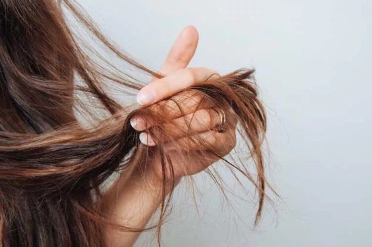 keratin, keratin nedir, keratin bakım, yanmış saç, yanan saç, yanan saç nedir, yanan saça bakım, yanmış saça bakım, yıpranan saç, yıpranmış saça bakım, evde yanan saça bakım, yanan saç bakımı, yanan saç düzelir mi, açıcıdan yanmış saç, oryalden yanmış saç, fönden yanmış saç, ısıdan yanmış saç, düzleştiriciden yanmış saç, ombreden yanmış saç, yanan saç görüntüsü, yıpranmış saça ne yapılır, yanan saça mucize, en iyi yanan saça bakım, yanan saça tedavi, yanan saça ne yapılmalı,  yanan saça çözüm,