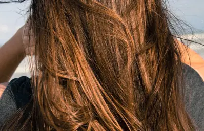 Aşırı Yıpranmış Saçlar
