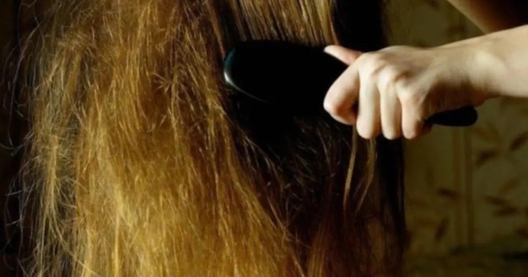 yanan saç, yanan saça ne yapılır, yanan saçlara ne yapılır, saç neden yanar, saç yanmasına ne yapılır, yanmış saç, yanmış saç görüntüsü, yanan saça ne kullanılır, yanmış, saça ne yapılır, yanan saça işlem, saç yanması, saç bakımı, keratin bakım, saç onarımı, yıpranmış saç, doğal saç bakımı