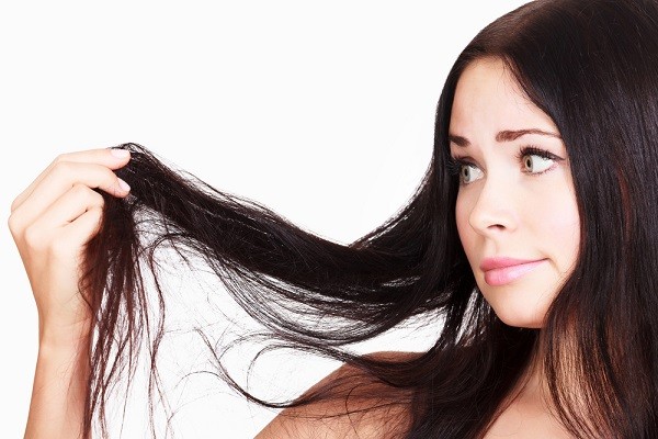 keratin, keratin bakım, yanmış saç, yanan saç, yanan saç nedir, yanan saça bakım, yanmış saça bakım, yıpranan saç, yıpranmış saça bakım, evde yanan saça bakım, yıpranmış saça bakım, yanan saç bakımı, yanan saç düzelir mi, oryalden yanmış saç, fönden yanmış saç, ısıdan yanmış saç, düzleştiriciden yanmış saç, ombreden yanmış saç, yanan saç görüntüsü, yıpranmış saça ne yapılır, yanan saça mucize, en iyi yanan saça bakım, yanan saça tedavi, yanan saça ne yapılmalı, saf keratin, doğal keratin, gerçek keratin, yanan saç kurtarma, saç onarıcı ürünler,