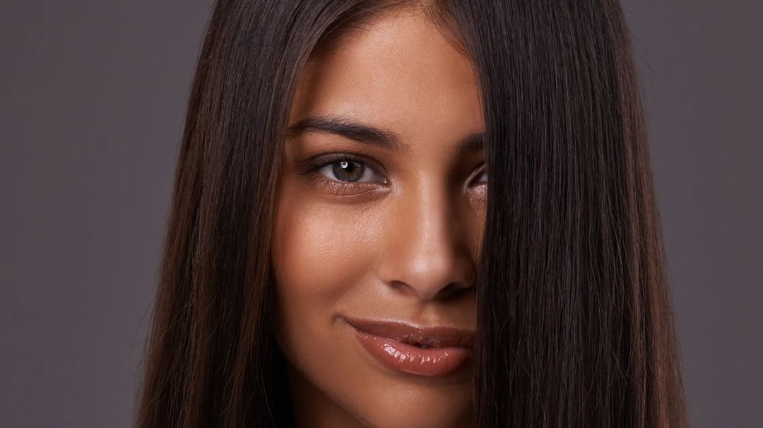 Saf Keratin, keratin bakımı, saç bakımı, saç onarımı, yıpranmış saç, yanmış saç, saç güçlendirme, saç proteini, keratin maskesi, keratin şampuanı, saç teli onarımı, saç nem dengesi, saç kırıkları, koparak dökülen saç, saç dökülmesi, saç elektriklenmesi, saç kabarması, saç parlaklığı, pürüzsüz saç, saç nemlendirme, sülfatsız şampuan, saç düzleştirici, ısı ile şekillendirme, saç sağlığı, doğal saç bakımı, kimyasal işlem görmüş saç, saç yenileme, saç maskesi, saç kuruluğu, saç elastikiyeti, saç ışıltısı, saç tellerini besleme, saç tellerini kalınlaştırma, saç bakım rutini, saç hacmi, keratin tedavisi, saç yenileyici, saç güçlendirme yöntemi, saç güzelliği, saç yapısı, keratin içeren ürünler, saç bakım seti, profesyonel saç bakımı, saç bakım önerileri, evde saç bakımı.