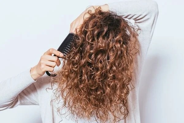 keratin, keratin bakım, keratin nedir, keratin ne işe yarar, keratin nasıl yapılır, en iyi keratin, perma saç, perma saç keratin, perma saça keratin bakımı nasıl yapılır, perma saça bakım, perma saça bakım uygulaması,