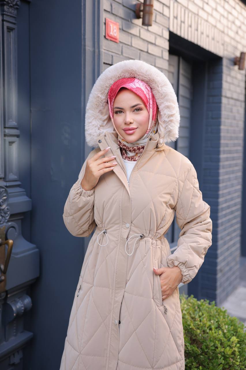 Bej Kapüşonlu Kapitone