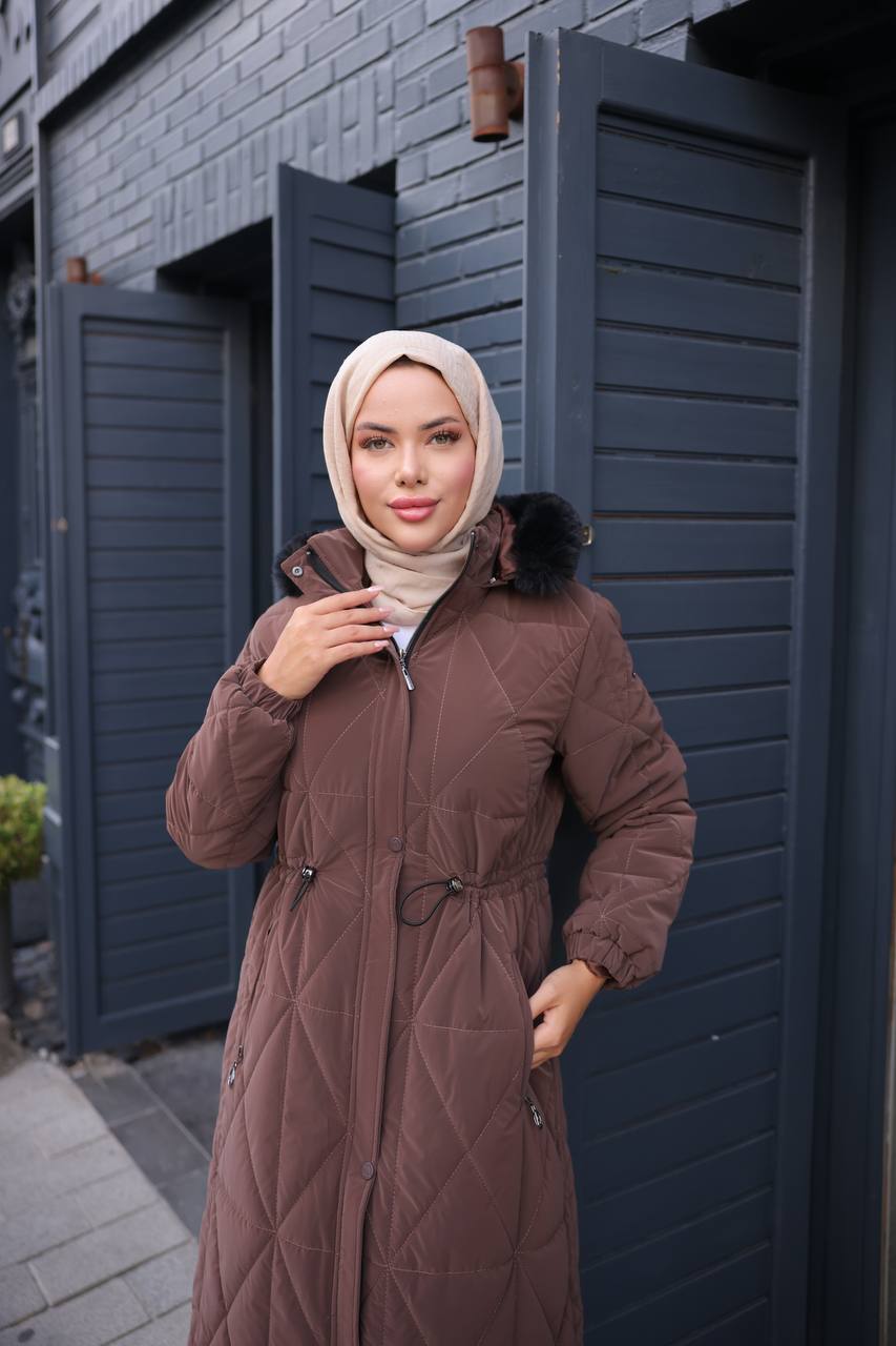 Koyu Kahverengi Kapüşonlu Kapitone