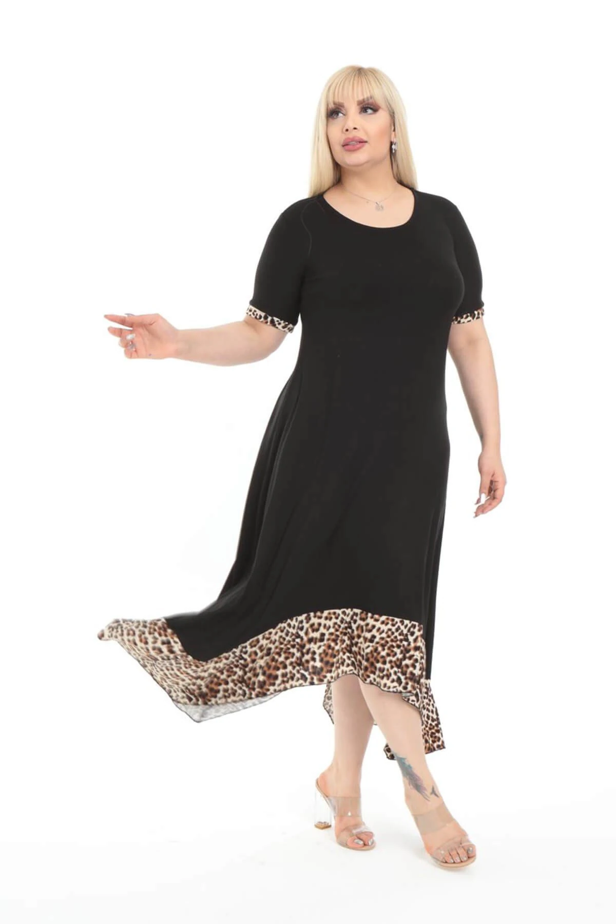 Büyük Beden Siyah Leopar Desen Asimetrik Elbise