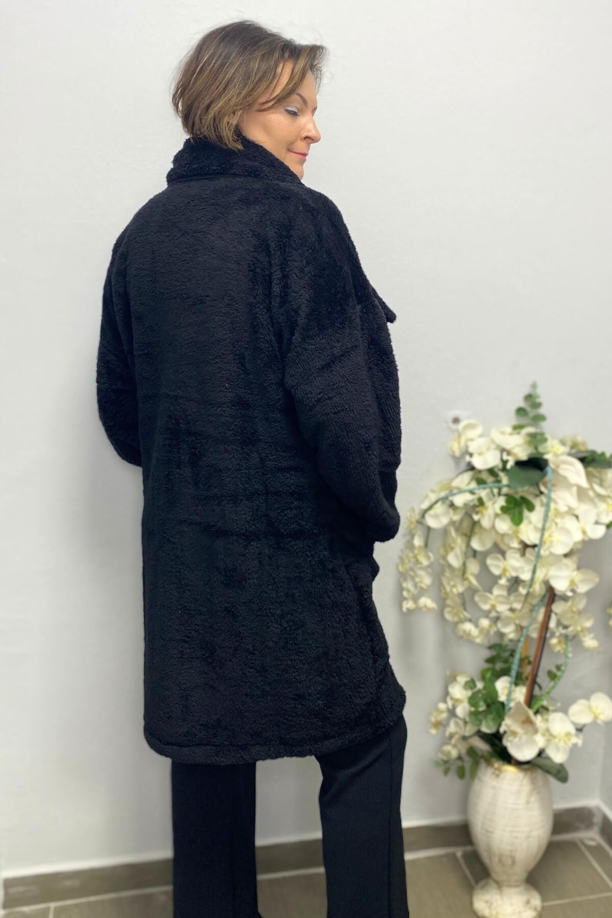 Kadın Siyah Peluş Hırka
