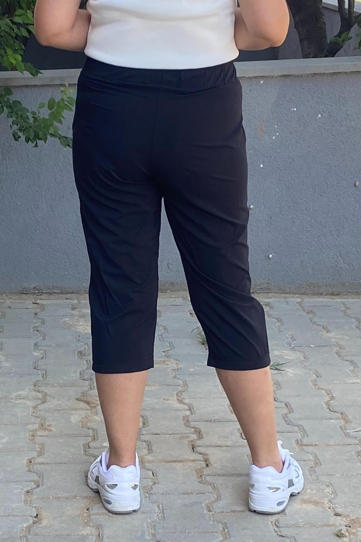 Kadın Siyah Akar Kumaş Kapri