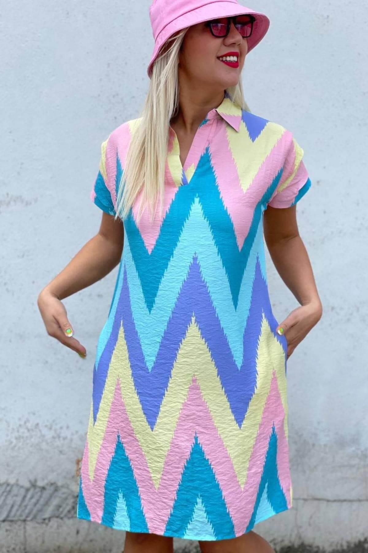 Kadın Rengarenk Omuzları Drapeli Elbise