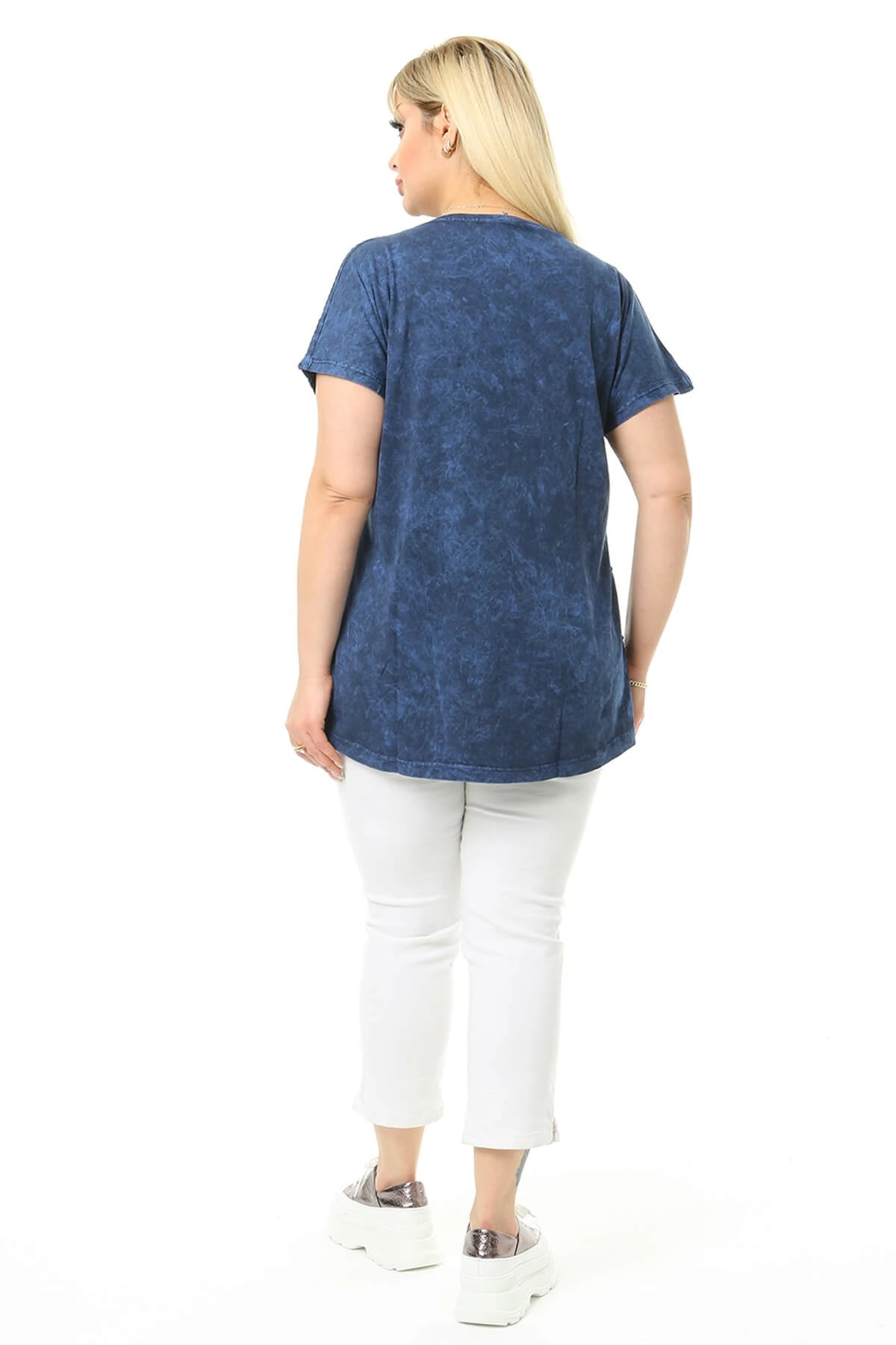 Büyük Beden Lacivert Yuvarlak Yaka Bluz